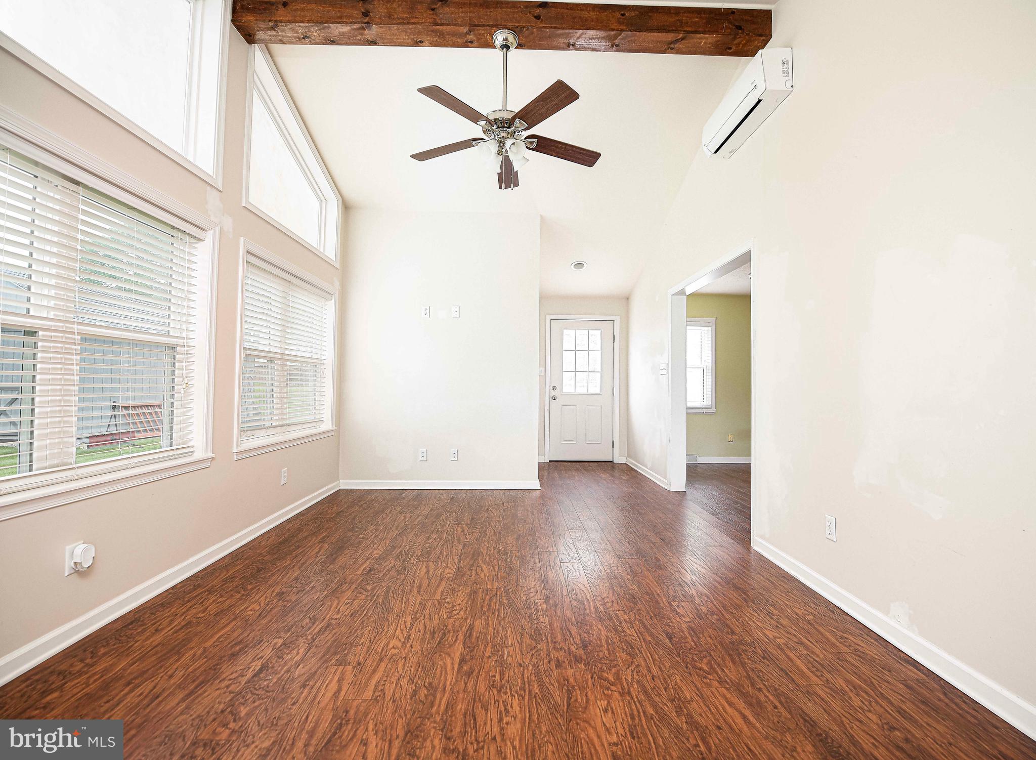 WAKEFIELD MEADOWS - Residential