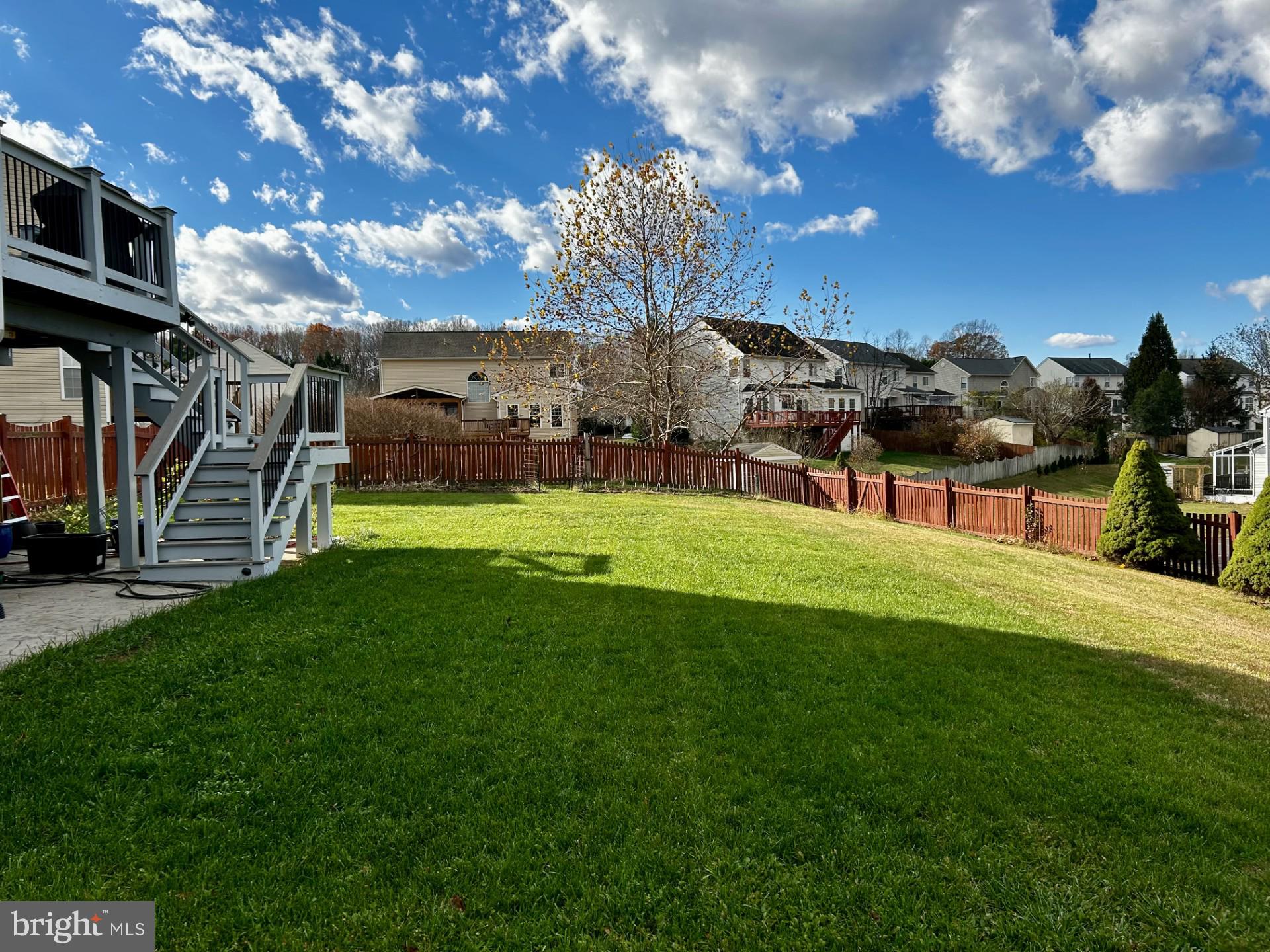 BLOOMS CROSSING - Residential