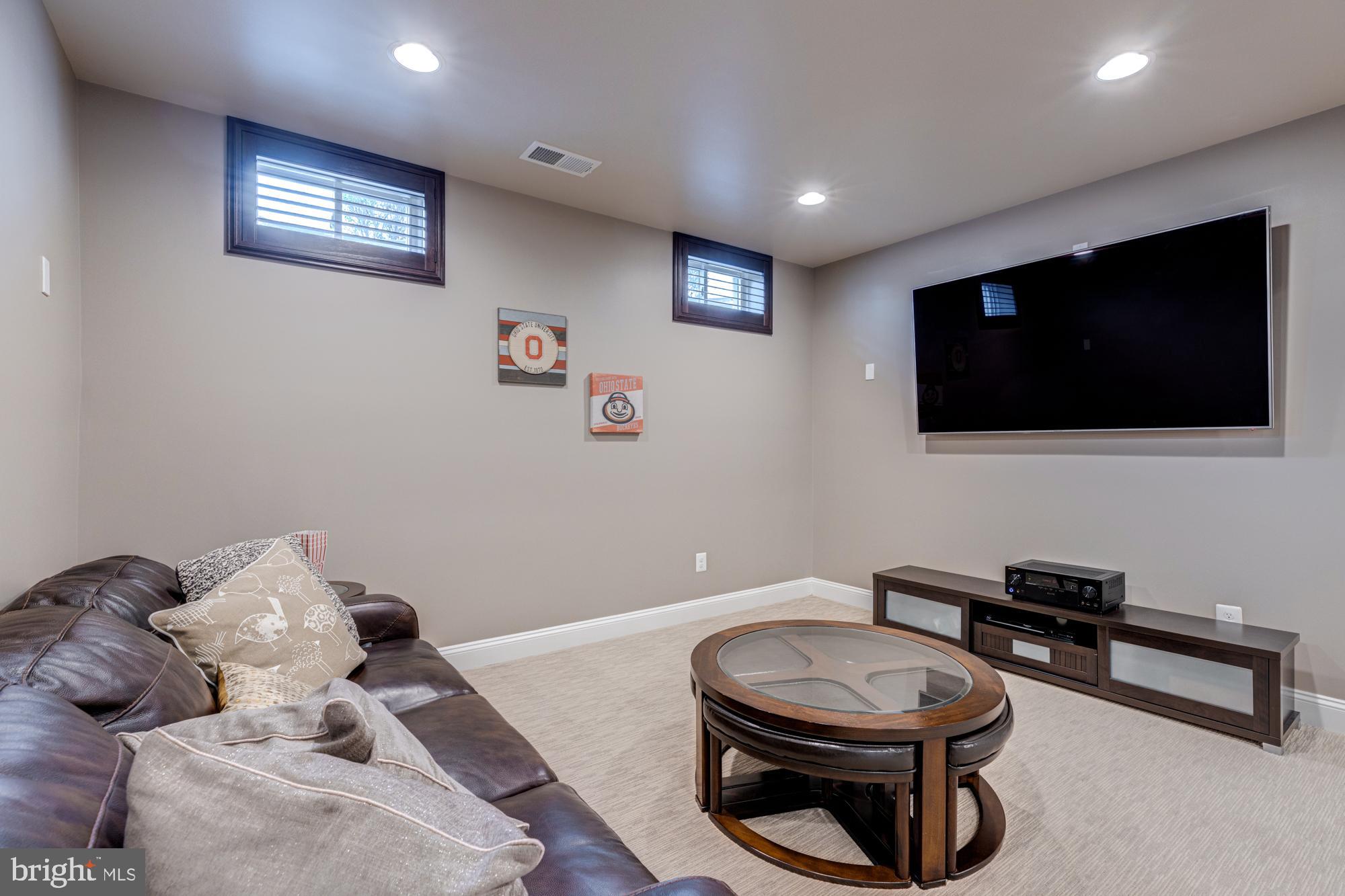 THE GRANT AT WILLOWSFORD - Residential