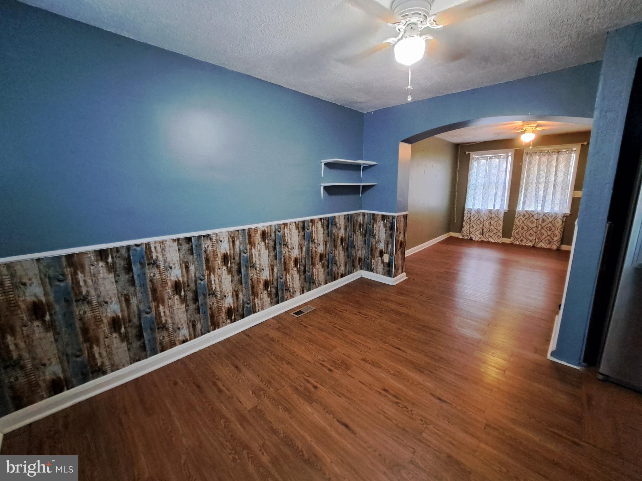 MERRITT HOMES - Residential