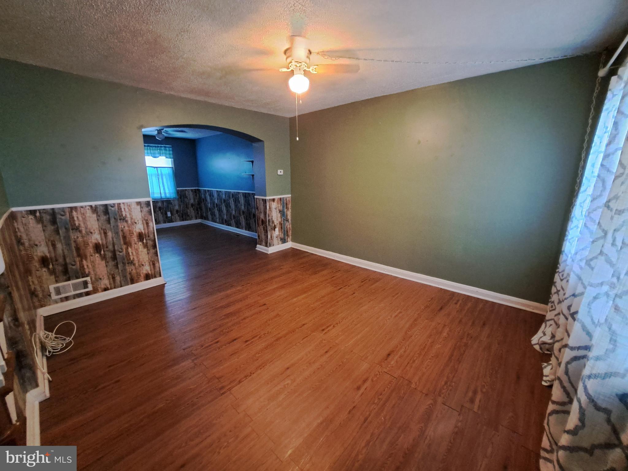 MERRITT HOMES - Residential