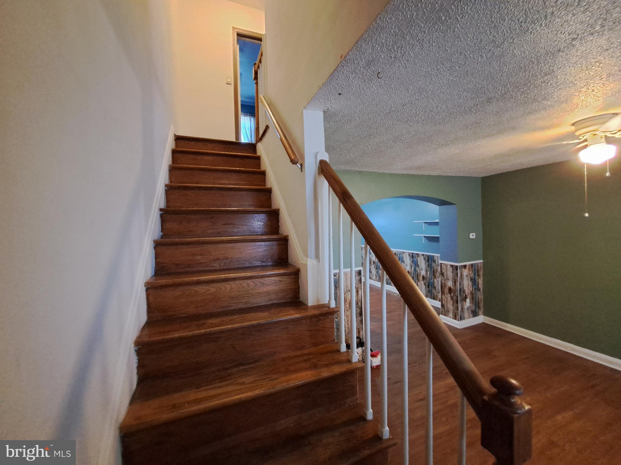 MERRITT HOMES - Residential