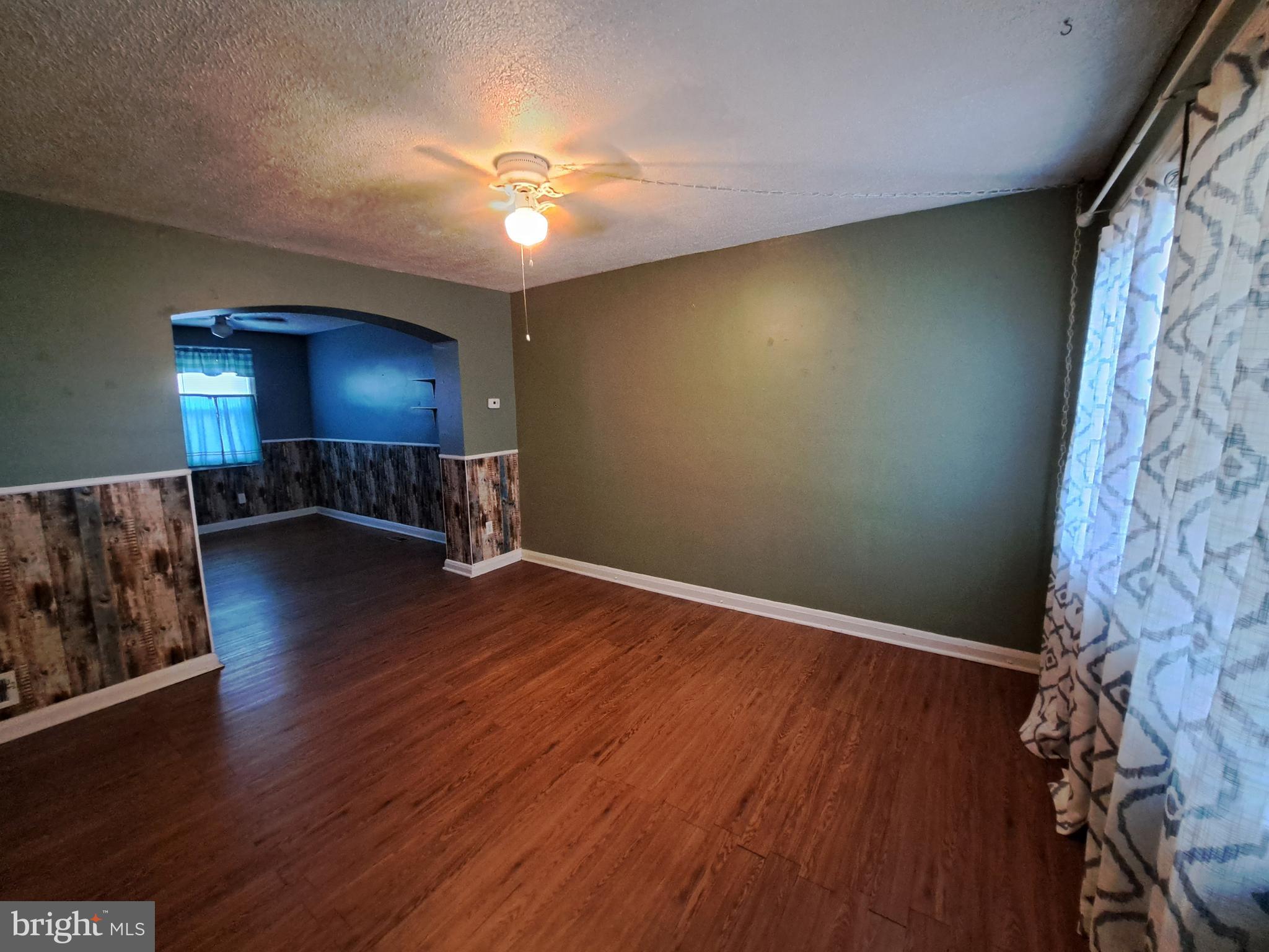 MERRITT HOMES - Residential