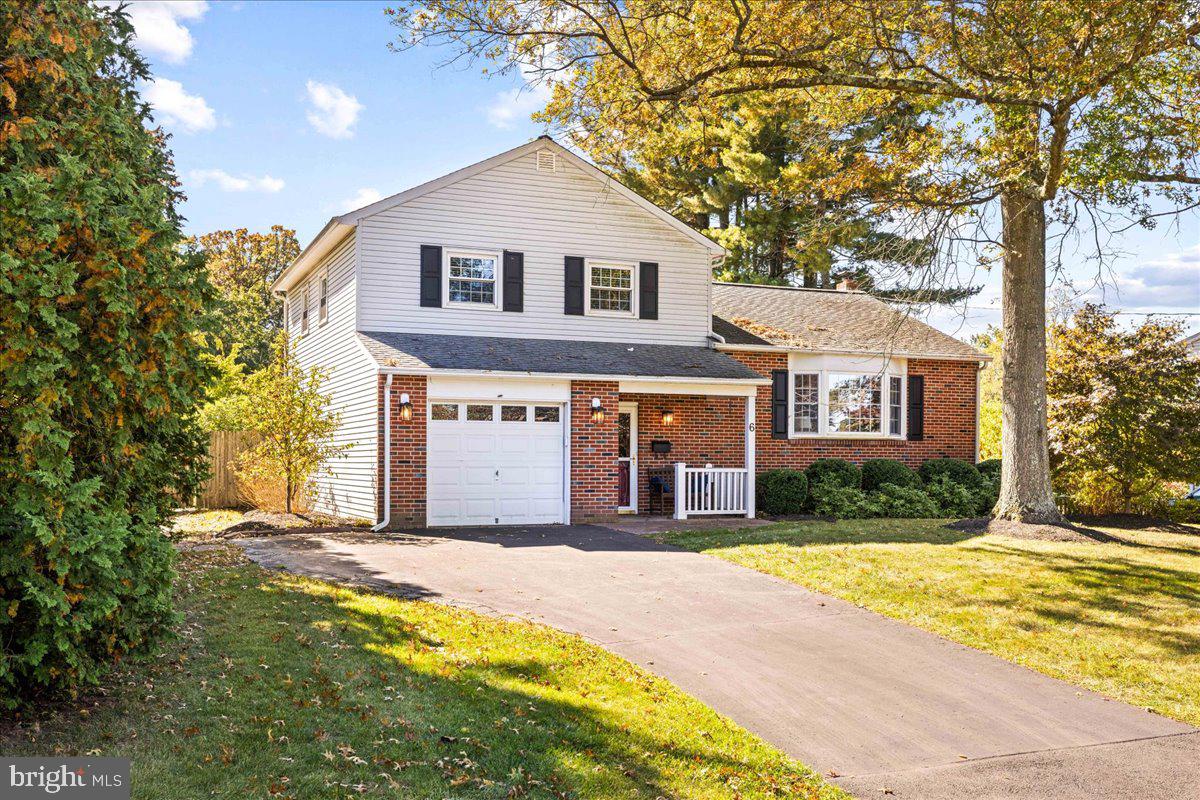 MAPLEWOOD - Residential