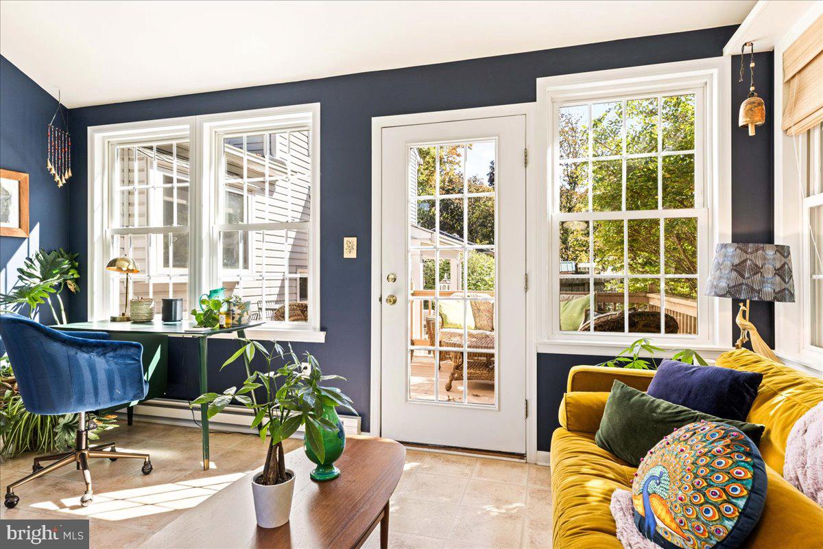 MAPLEWOOD - Residential