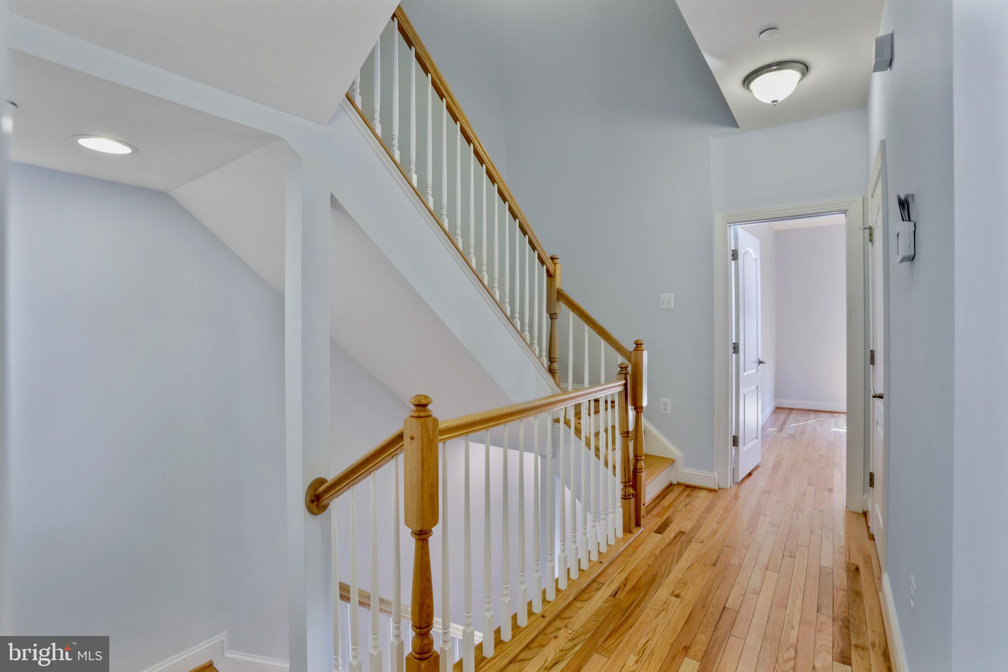 MAXWELL SQUARE - Residential