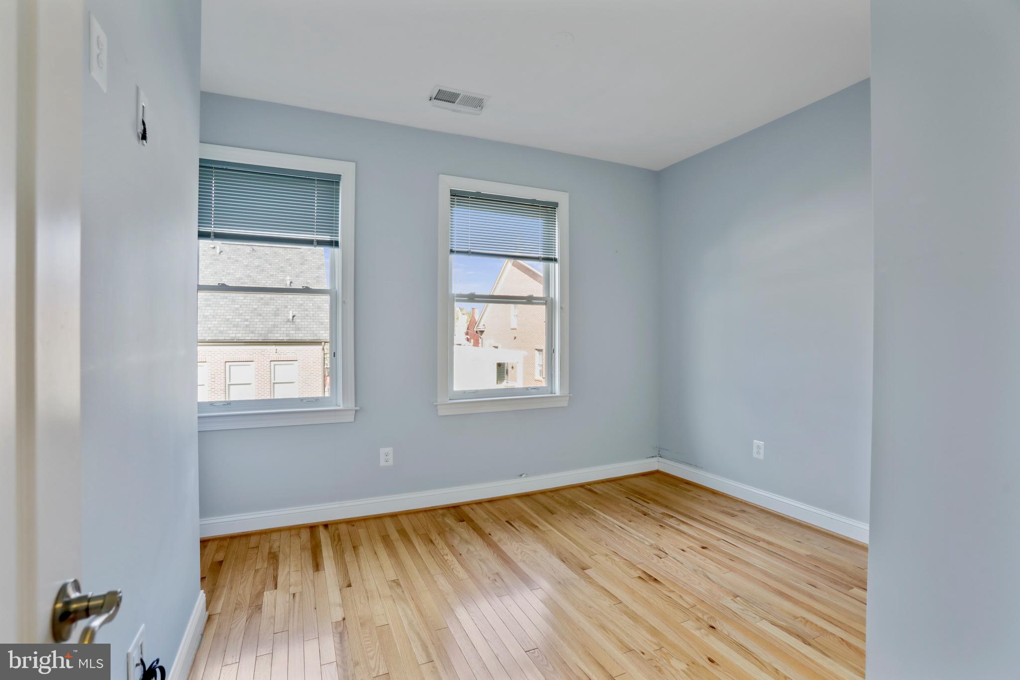 MAXWELL SQUARE - Residential