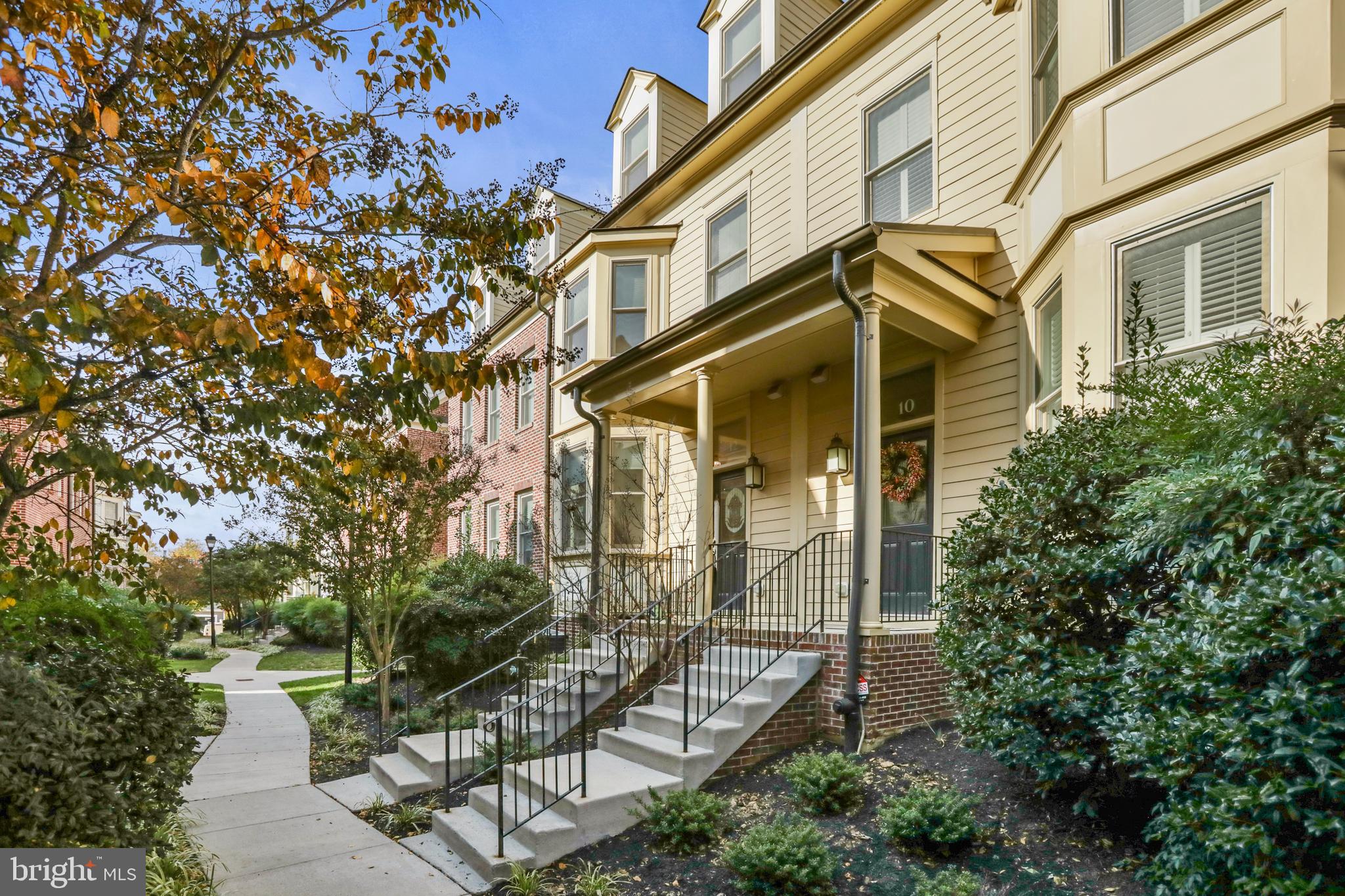 MAXWELL SQUARE - Residential