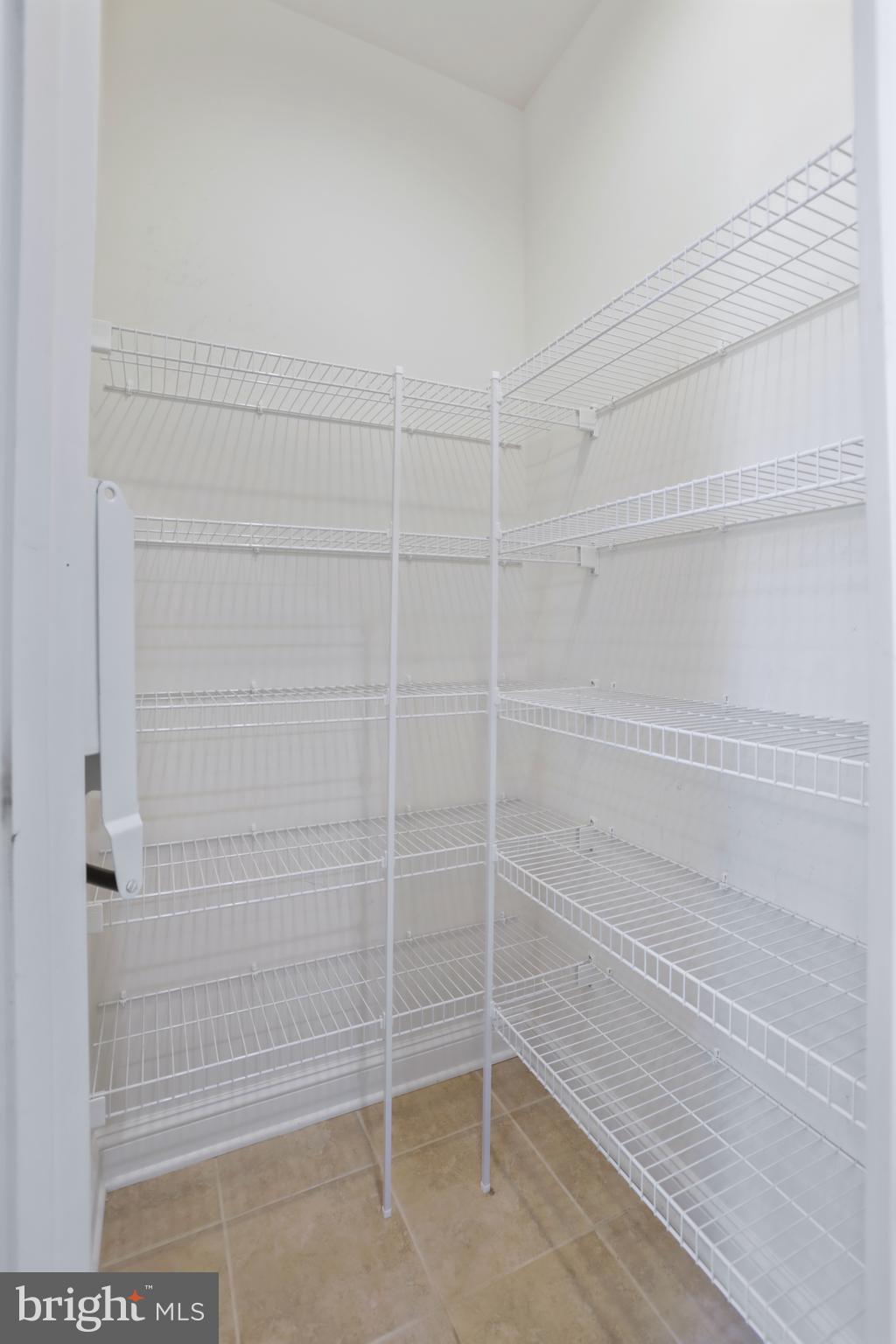 MAXWELL SQUARE - Residential