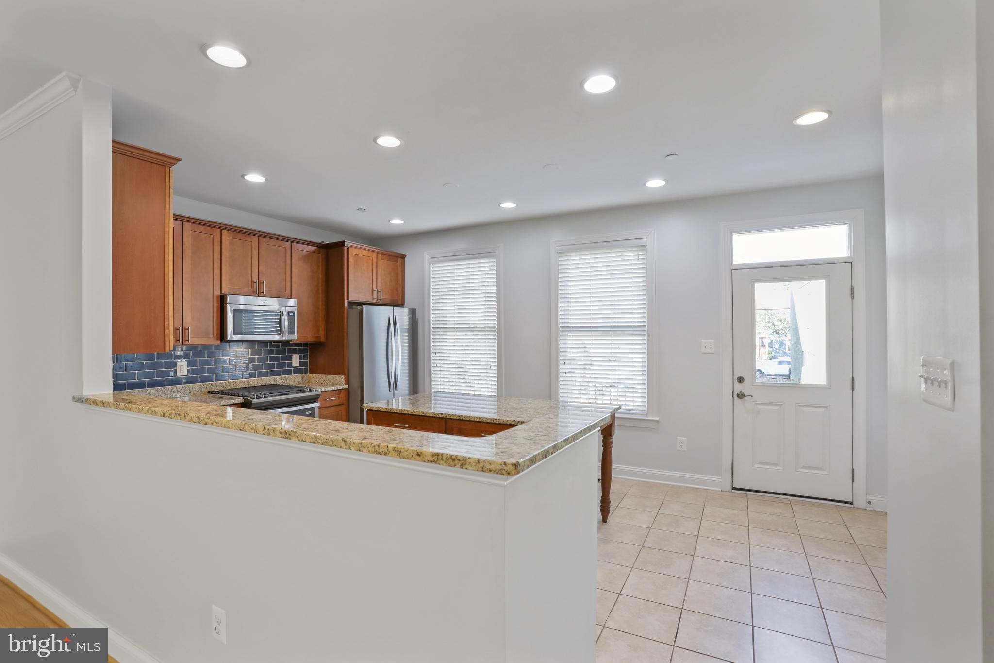 MAXWELL SQUARE - Residential