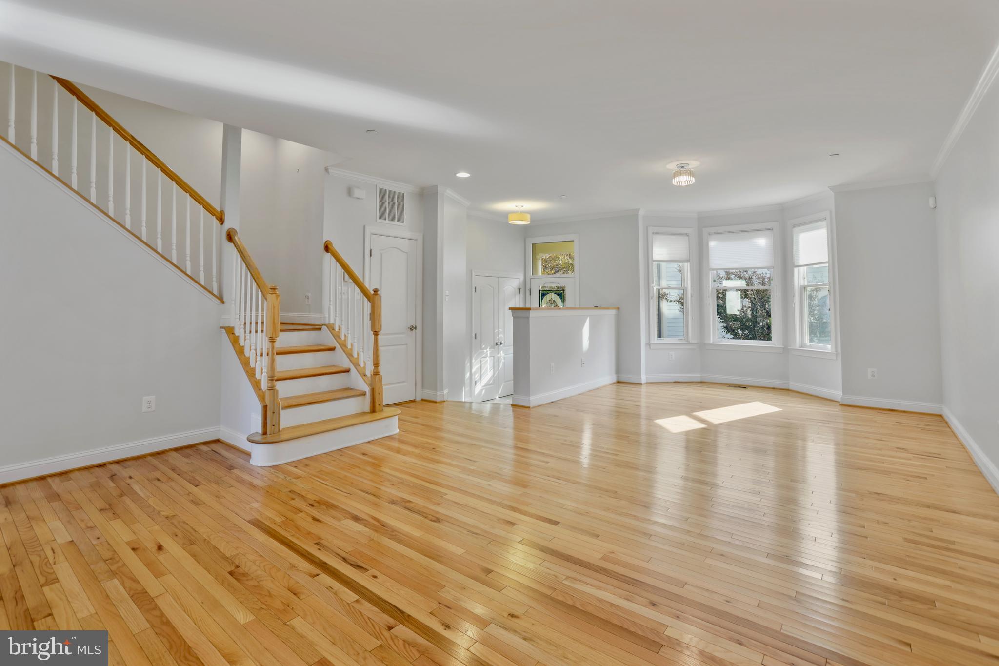 MAXWELL SQUARE - Residential