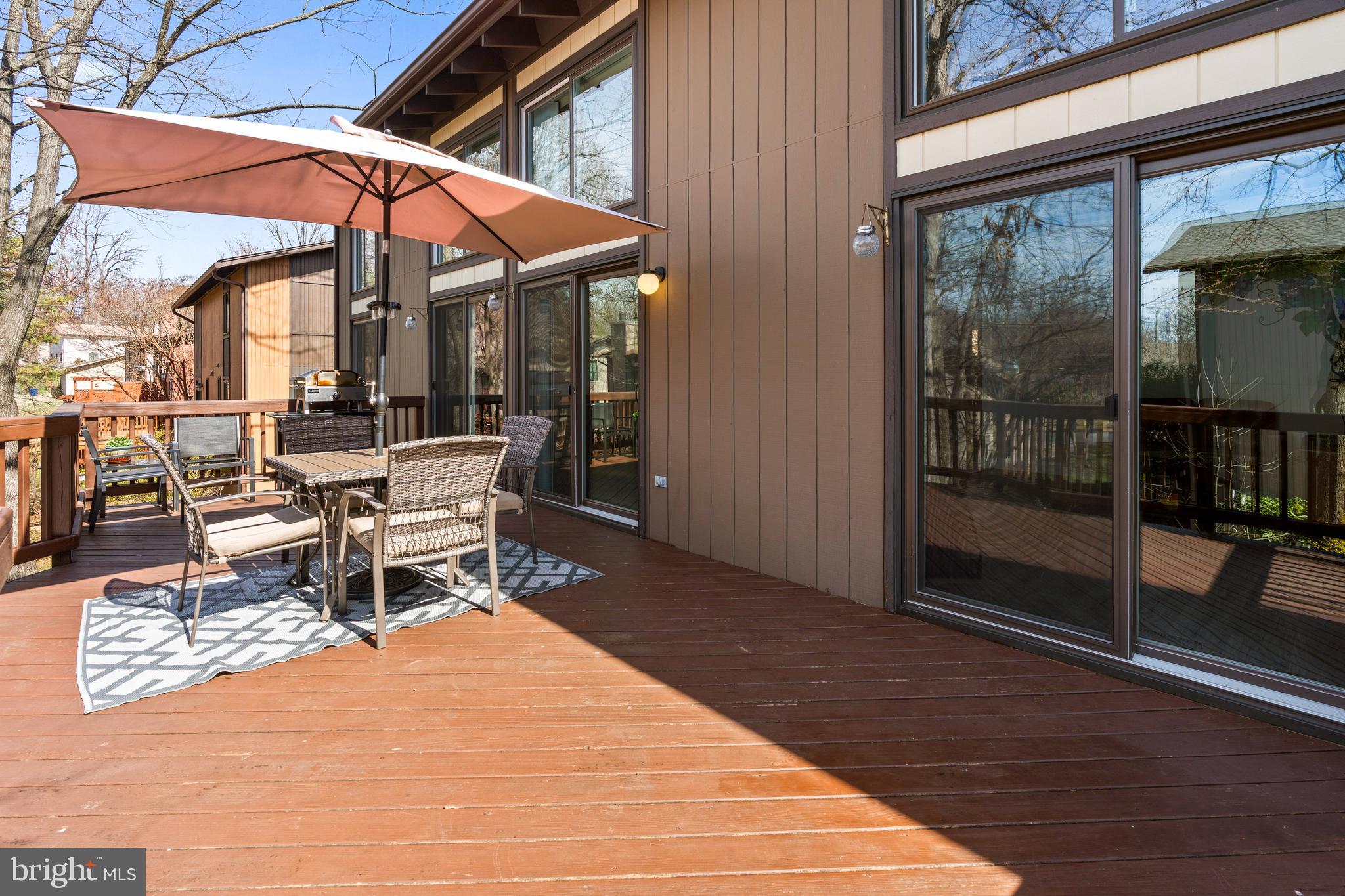 SIGNAL HILL - Residential