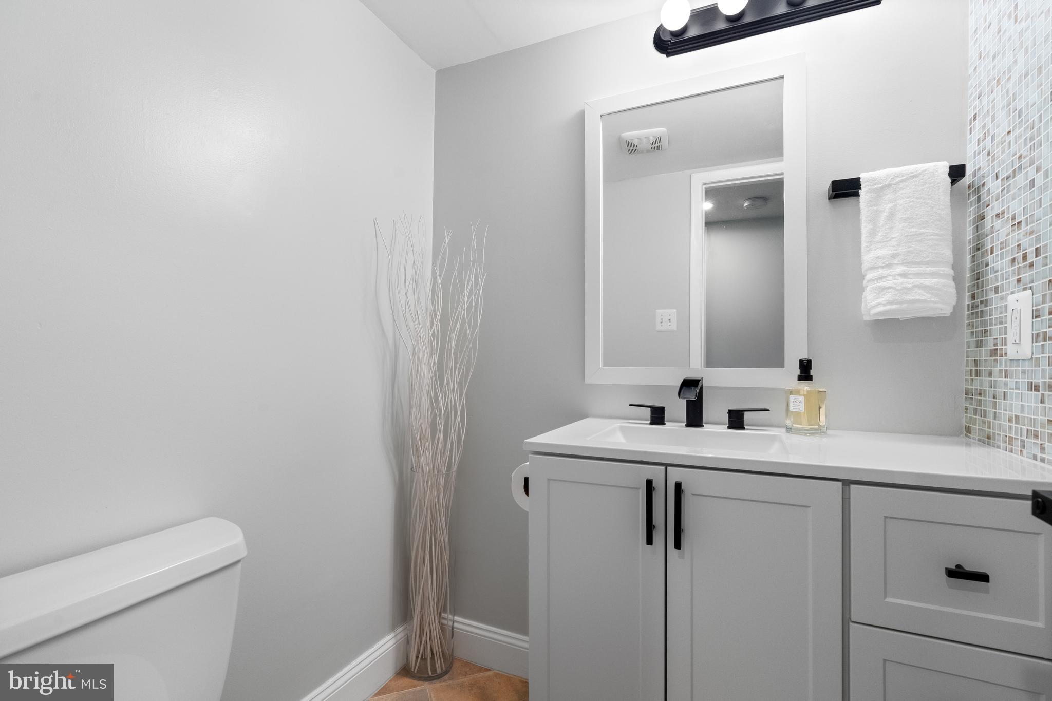 SIGNAL HILL - Residential