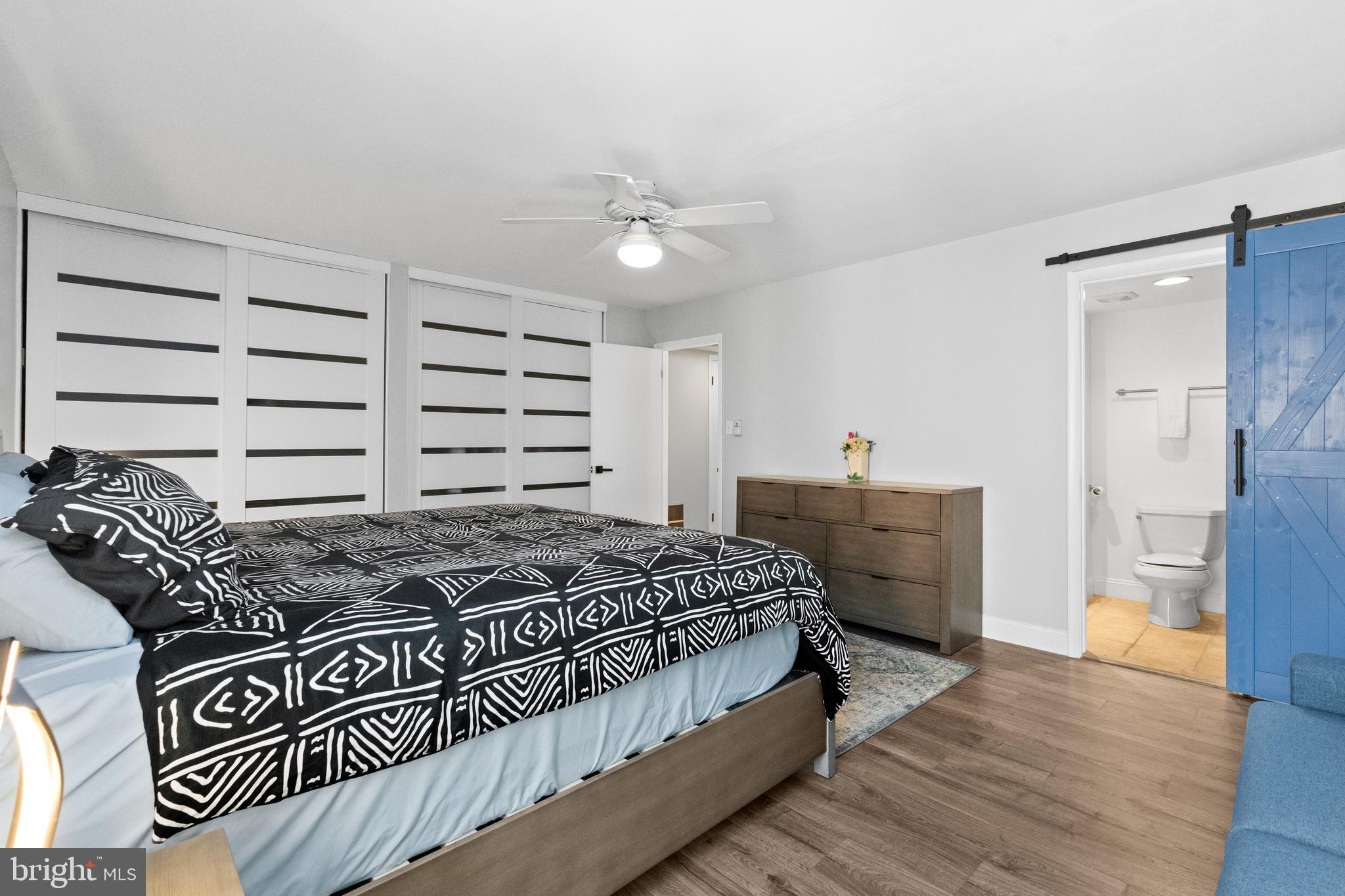 SIGNAL HILL - Residential