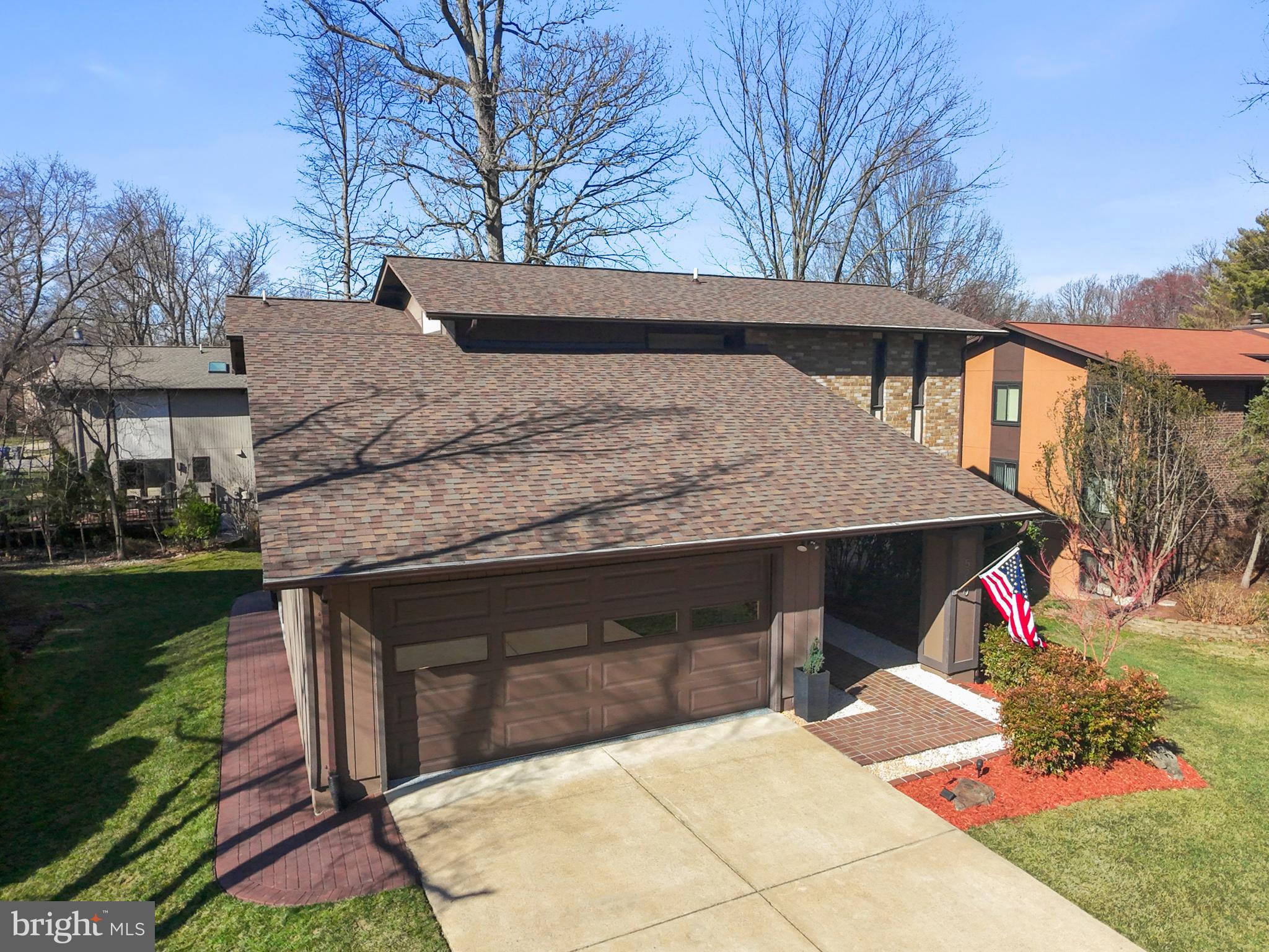 SIGNAL HILL - Residential