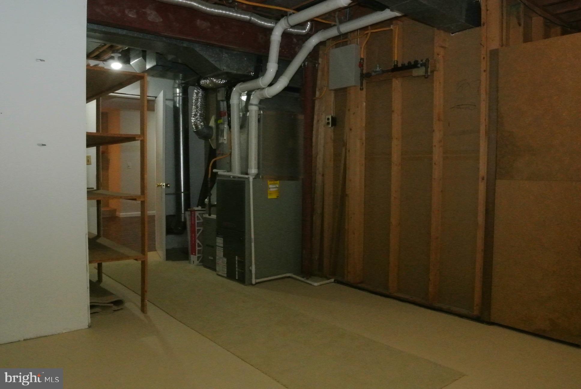 VALLEYWOOD AT FIVE FARMS - Residential Lease