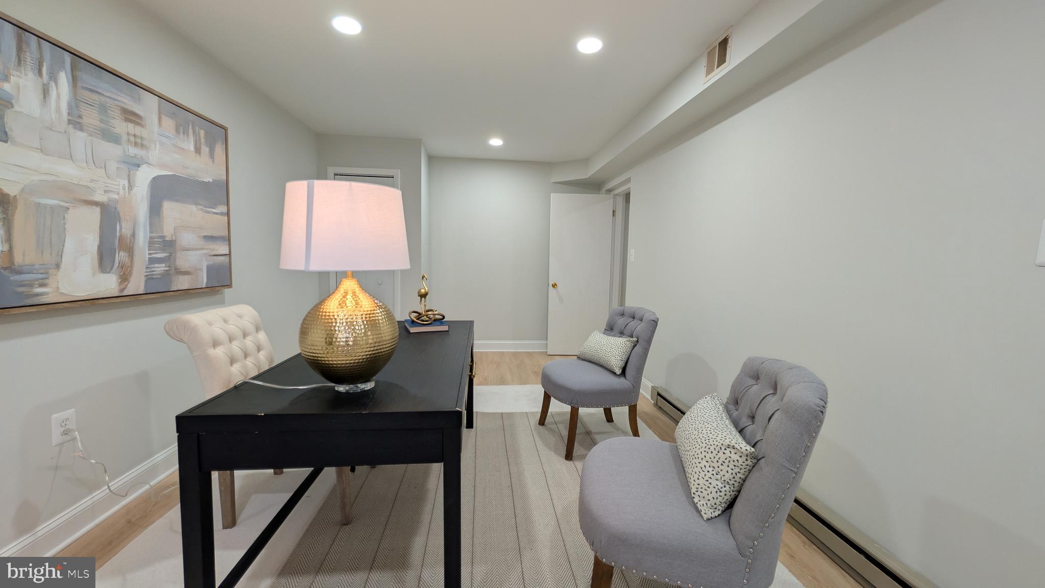 VALLEYWOOD AT FIVE FARMS - Residential Lease