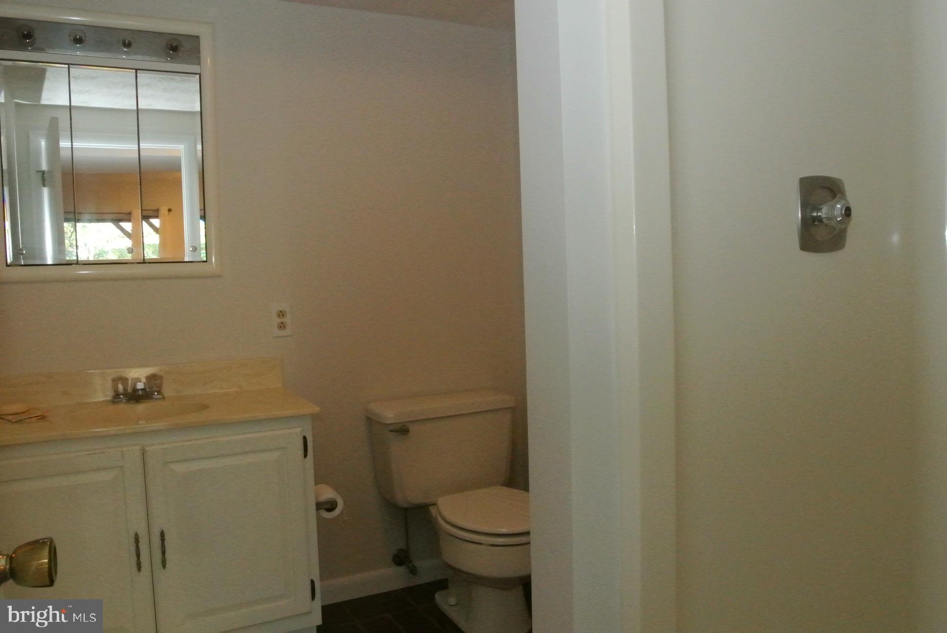 VALLEYWOOD AT FIVE FARMS - Residential Lease