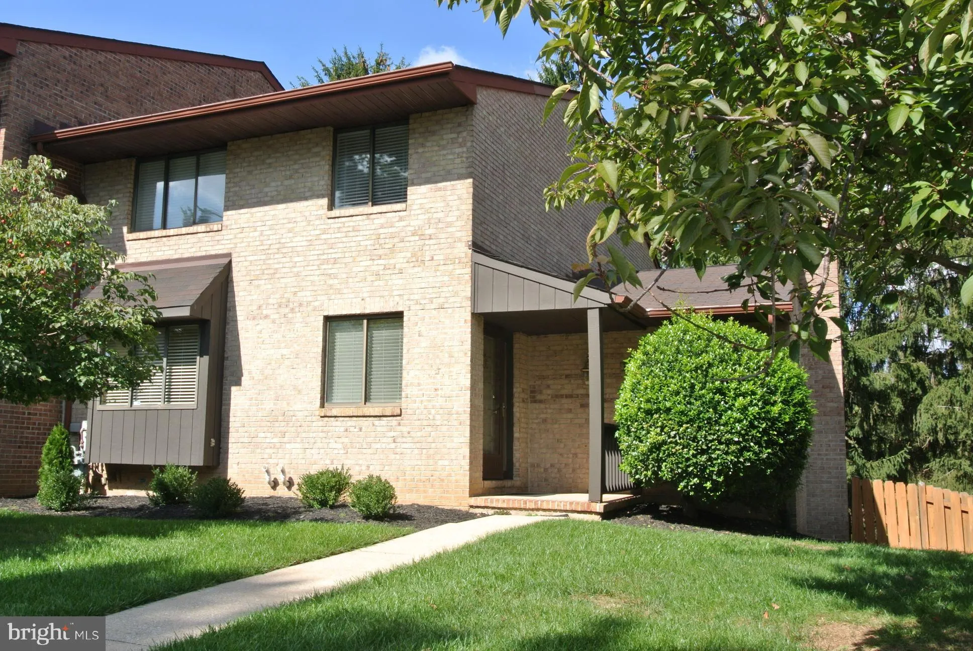 Lutherville Timonium, Maryland 21093, United States, 4 Bedrooms Bedrooms, ,4 BathroomsBathrooms,Residential,Active,224359