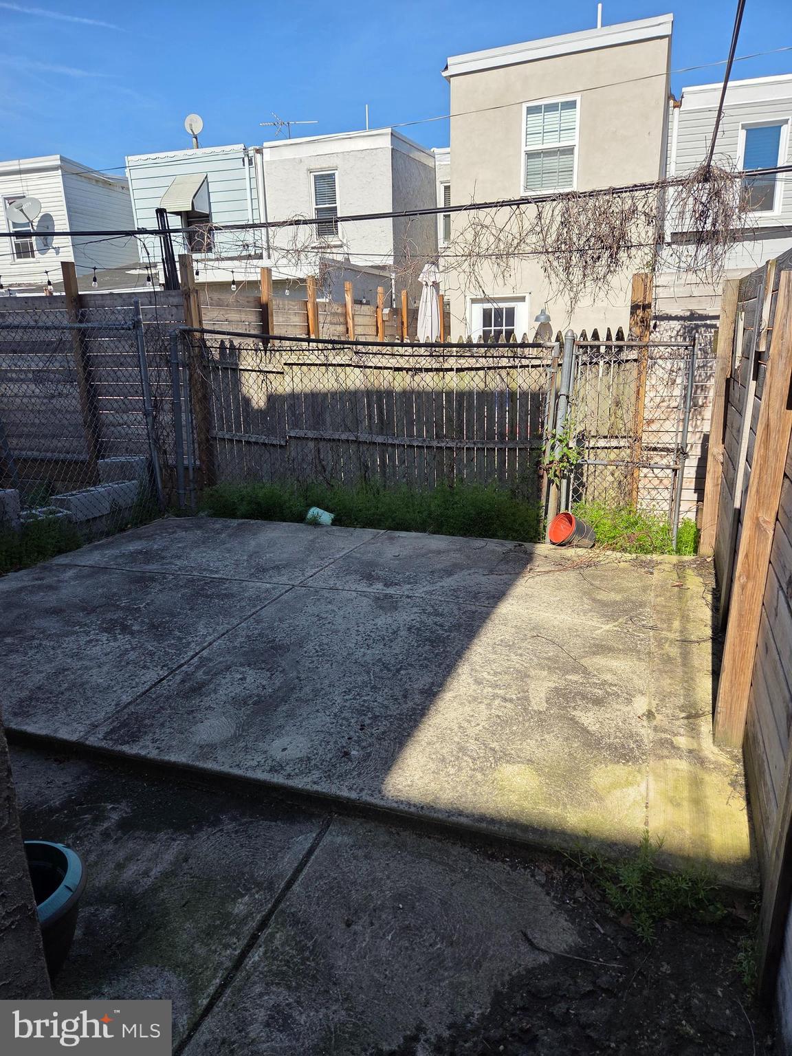 KENSINGTON - Residential