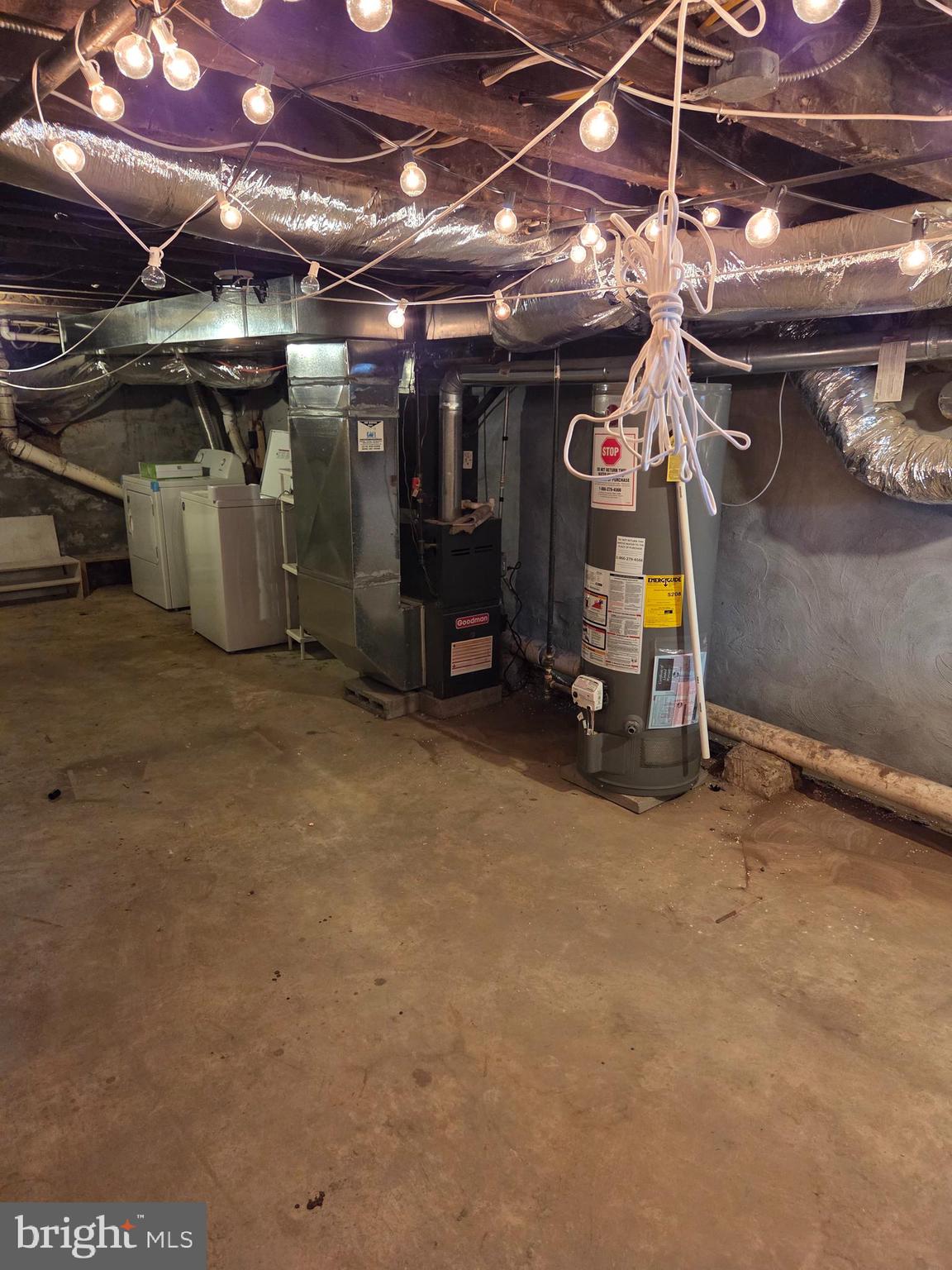 KENSINGTON - Residential