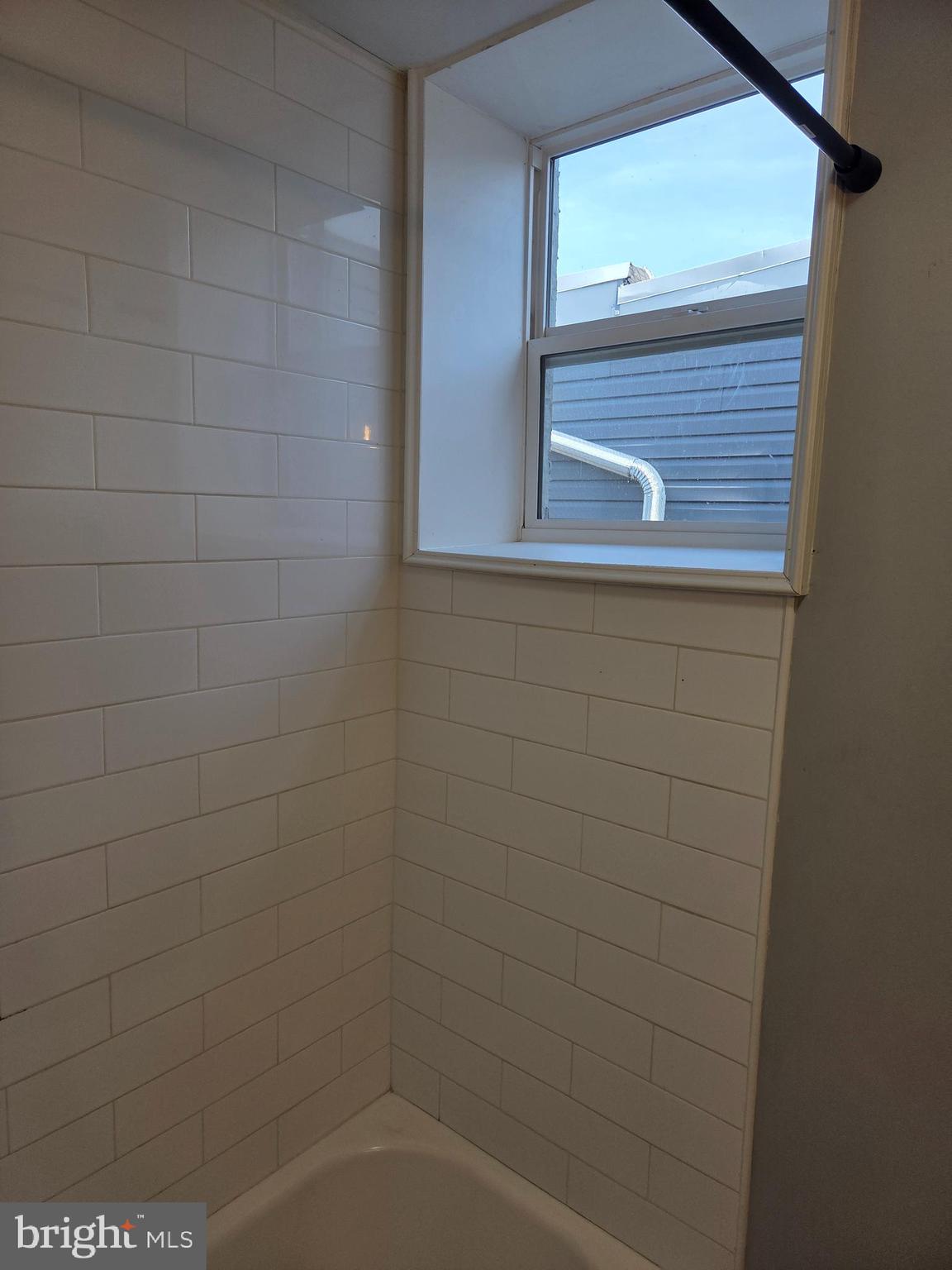 KENSINGTON - Residential