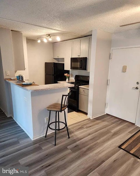 Photo of 60 S Van Dorn Street #310, ALEXANDRIA, VA 22304 (MLS # VAAX2066816)