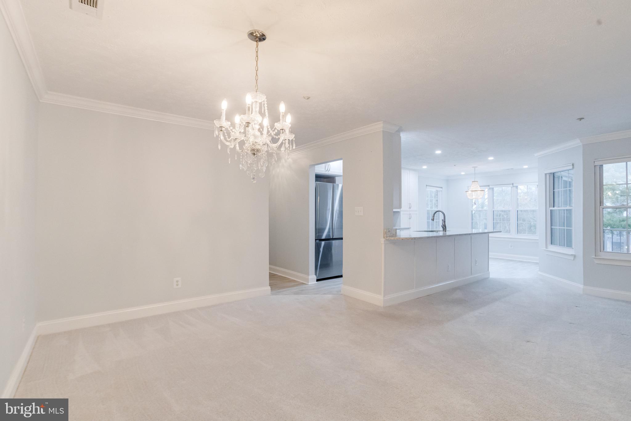 COUNTRY WALK - Residential