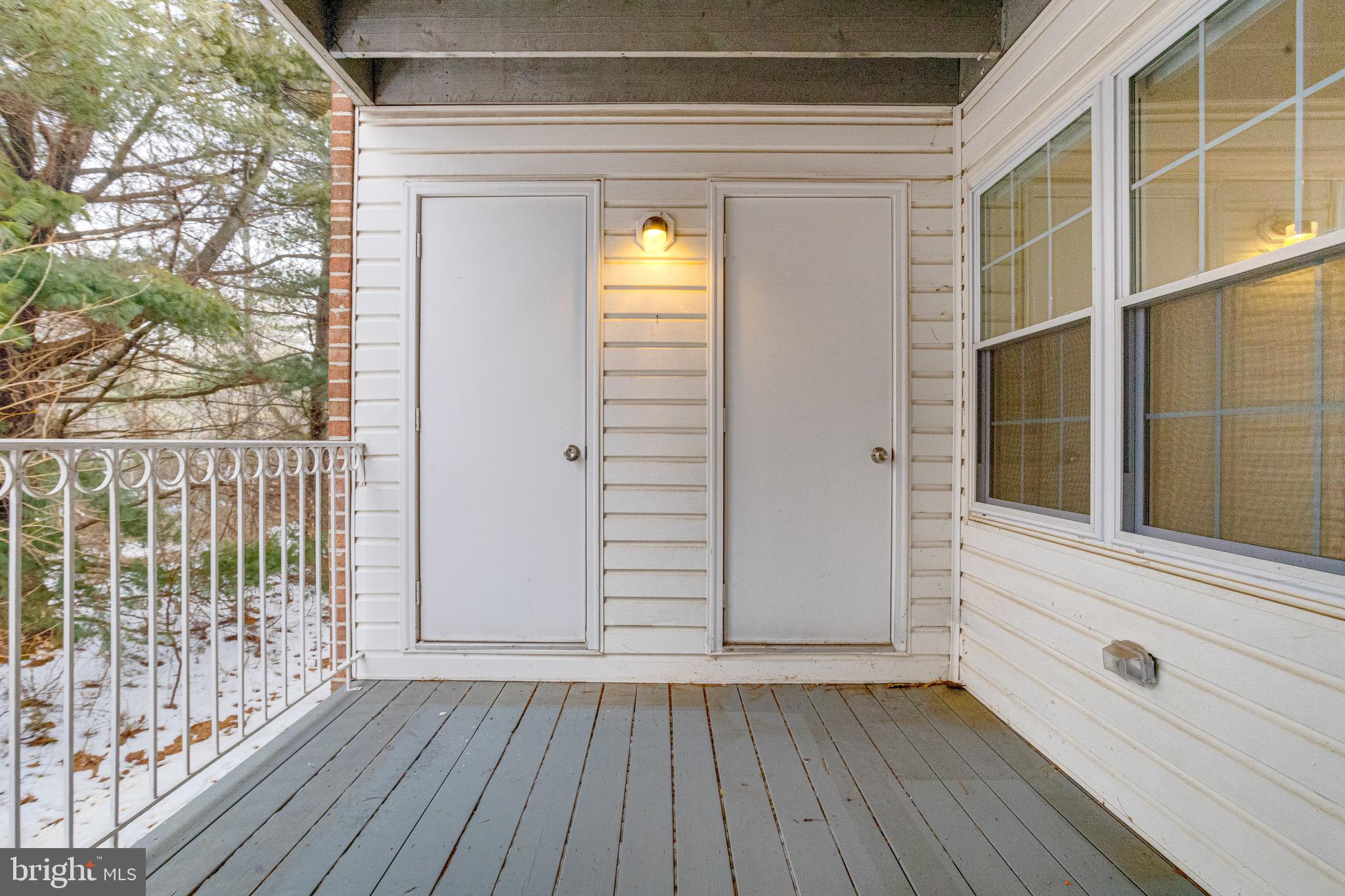 COUNTRY WALK - Residential