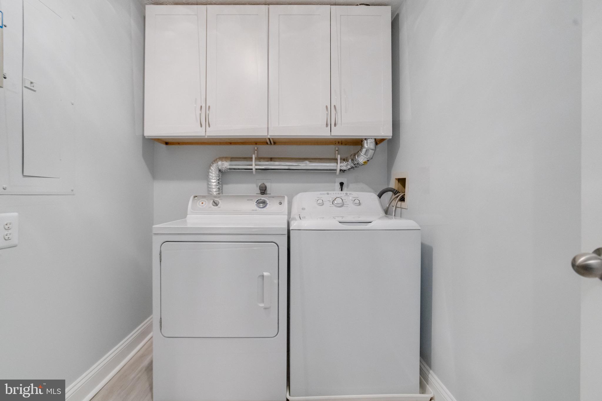 COUNTRY WALK - Residential