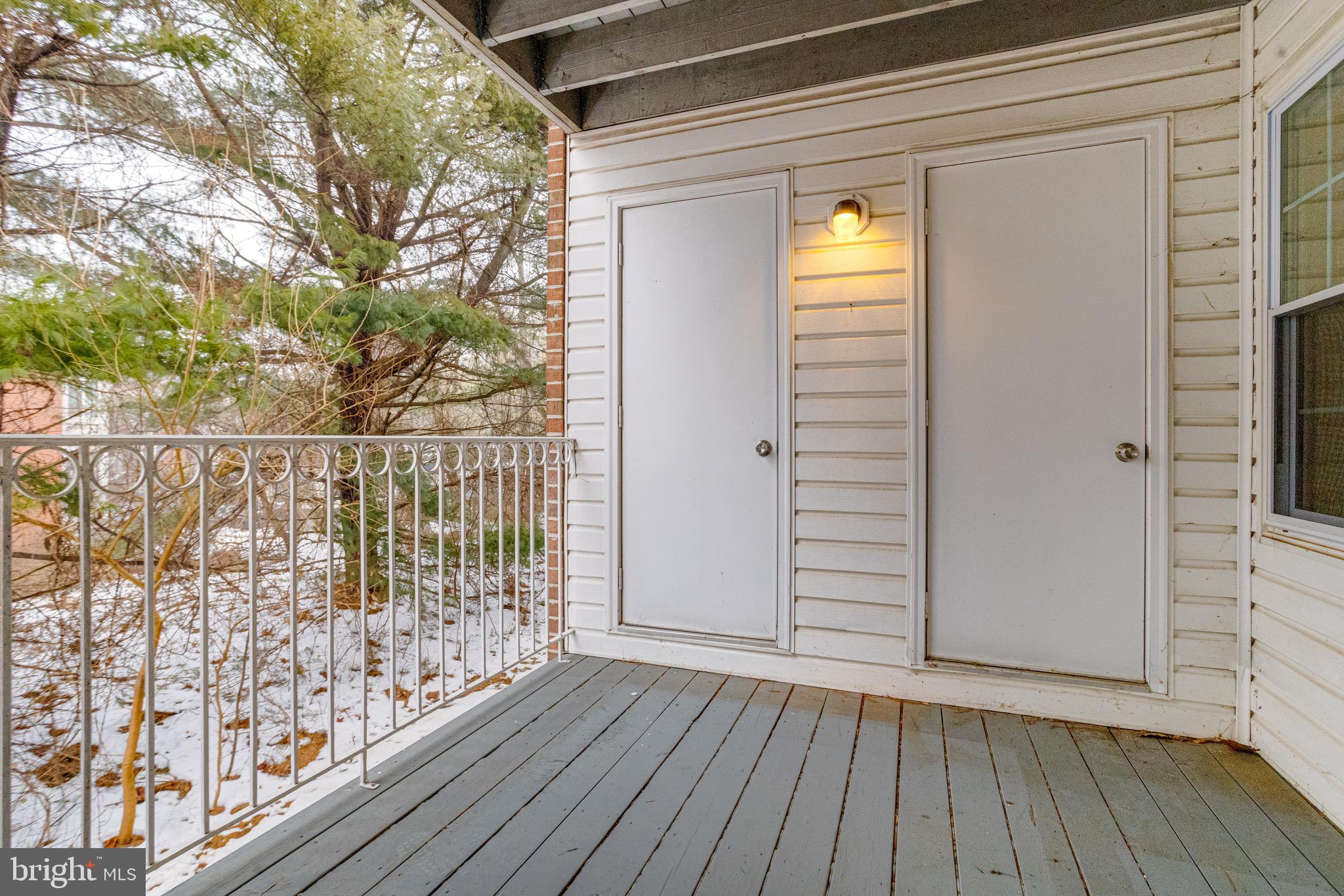 COUNTRY WALK - Residential