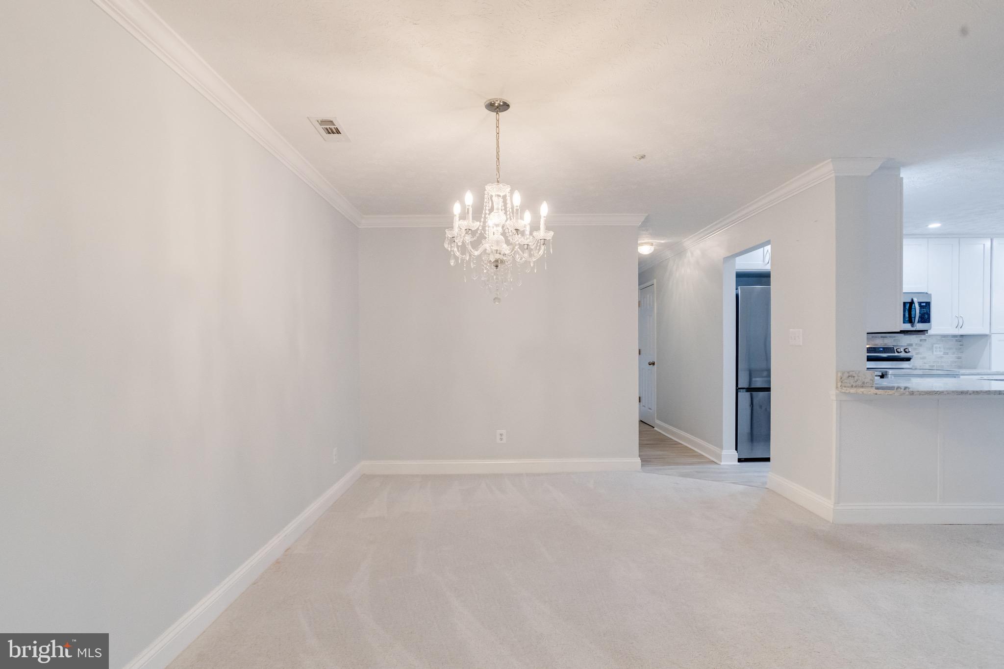 COUNTRY WALK - Residential