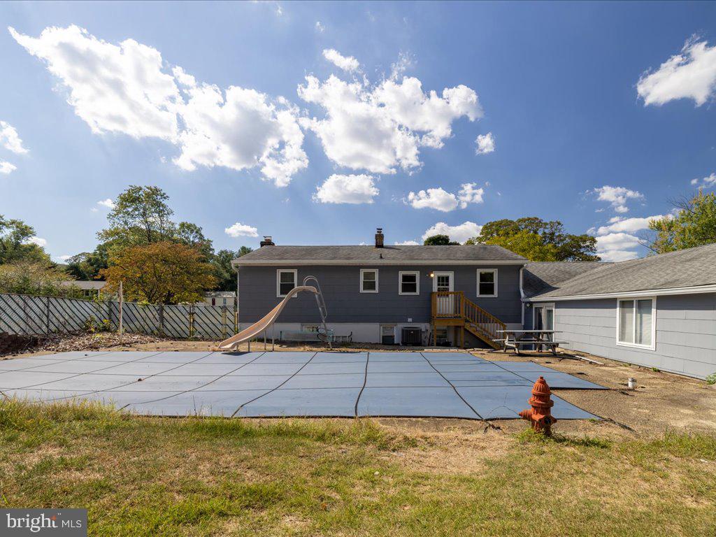 AURORA HILLS - Residential