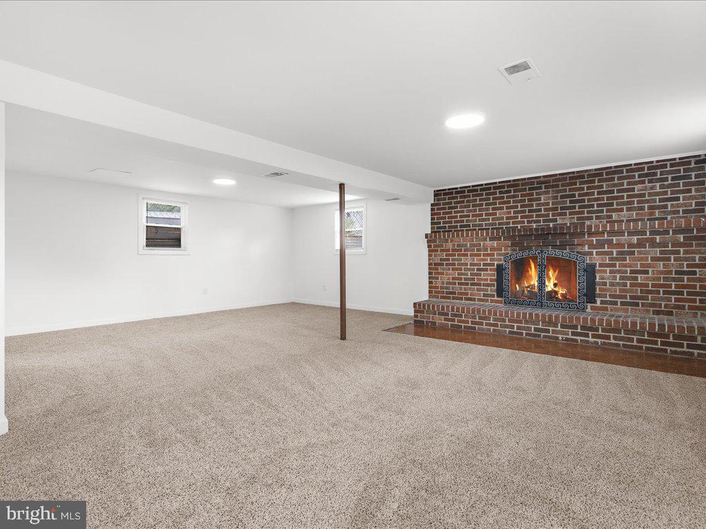 AURORA HILLS - Residential