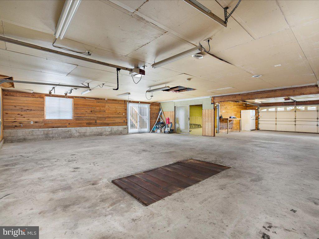 AURORA HILLS - Residential