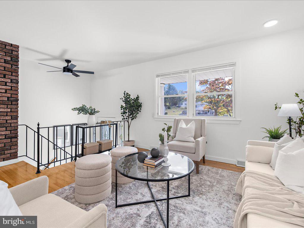 AURORA HILLS - Residential