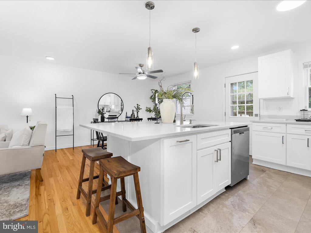 AURORA HILLS - Residential