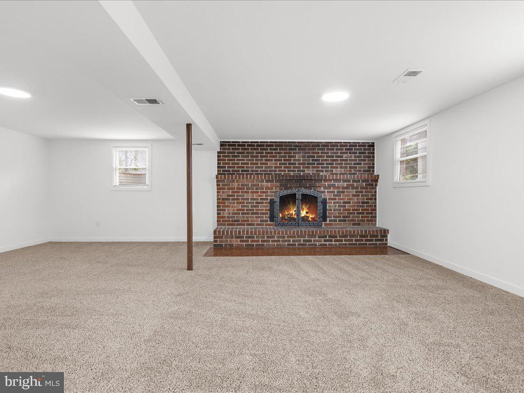 AURORA HILLS - Residential