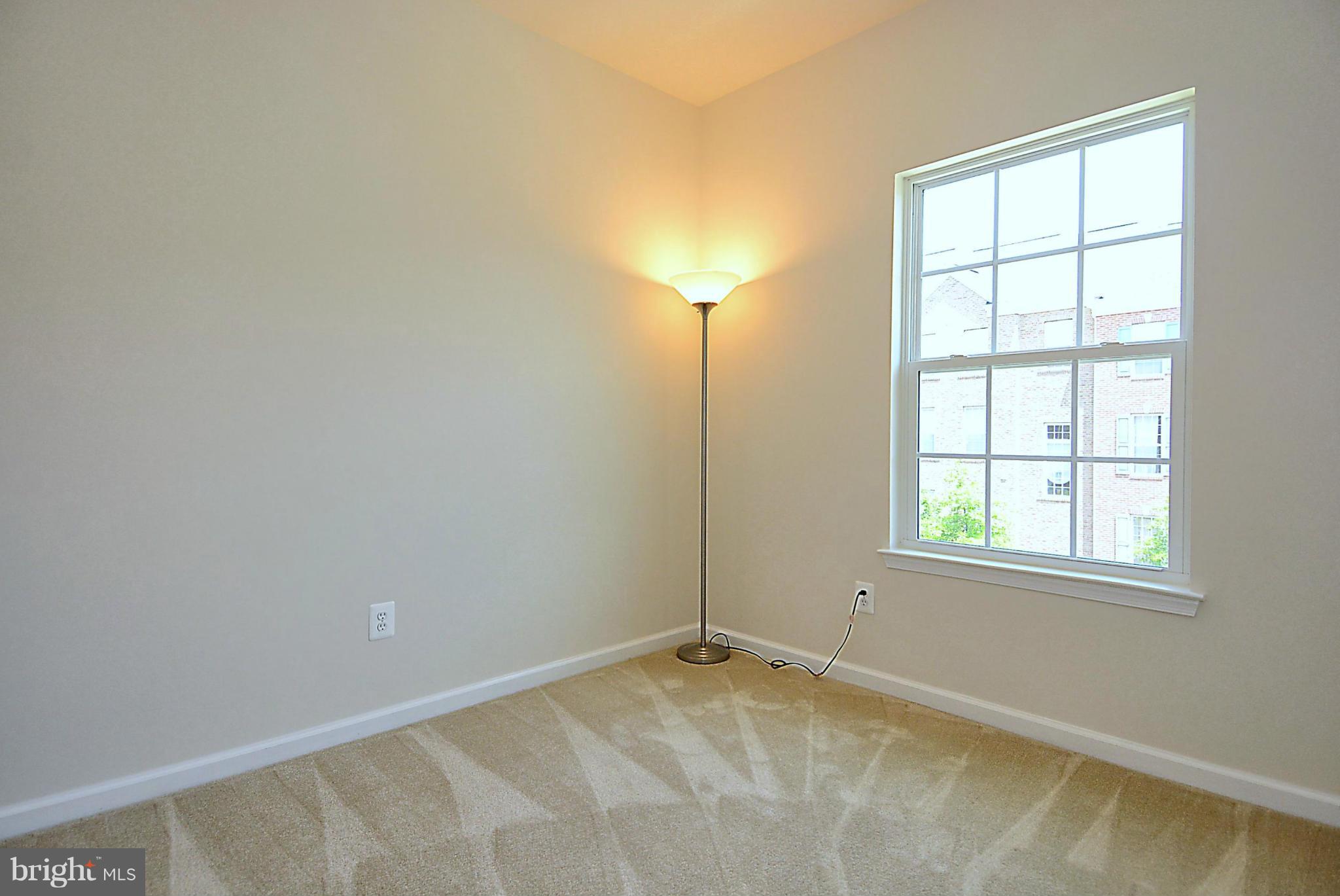 POTOMAC CLUB - Residential