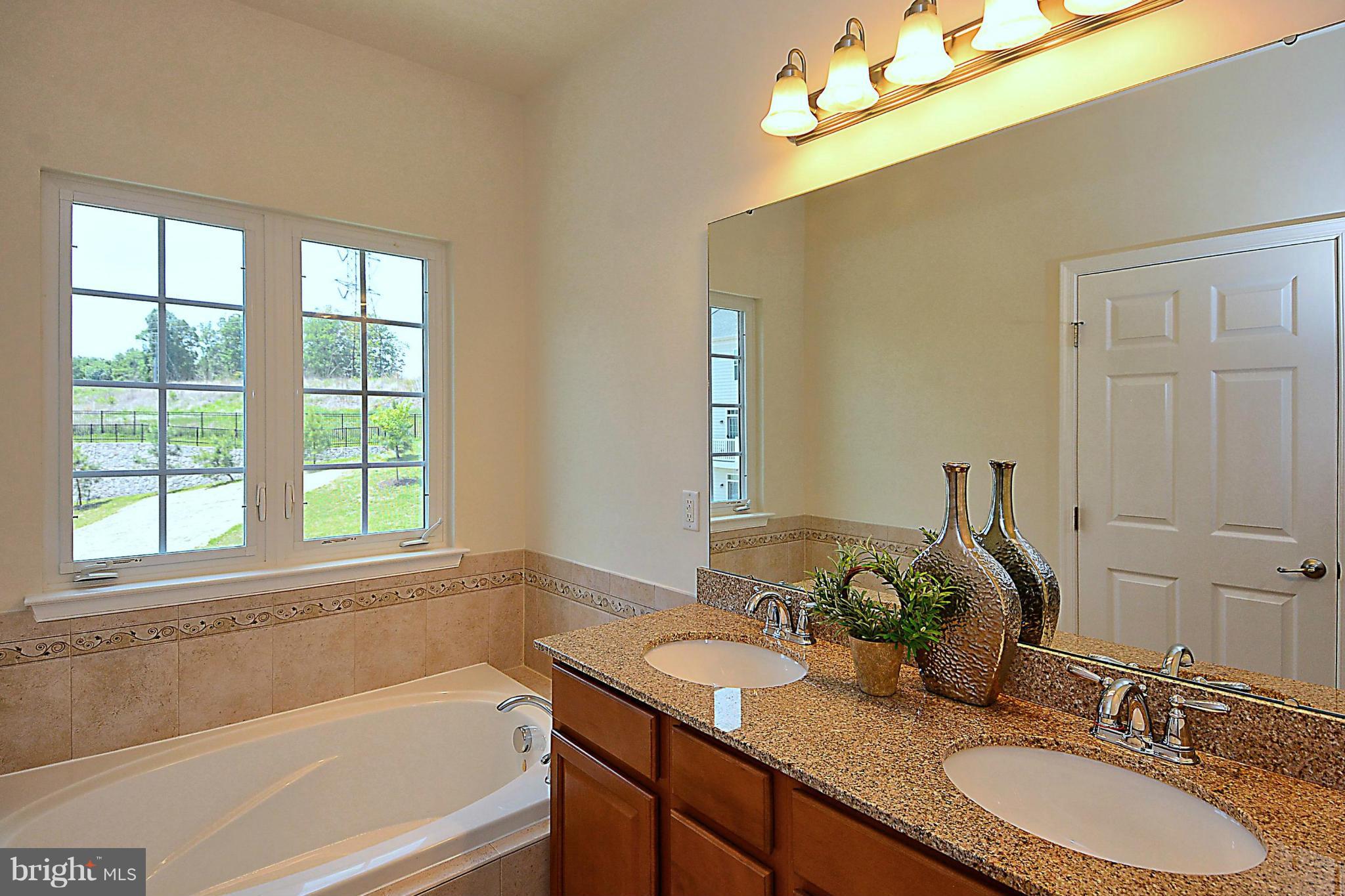 POTOMAC CLUB - Residential