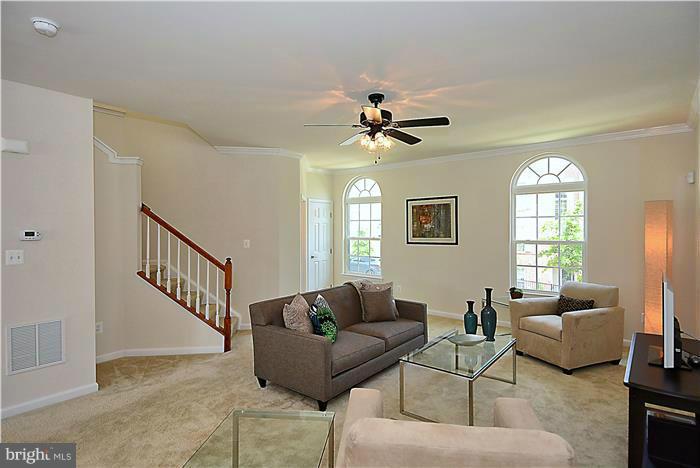 POTOMAC CLUB - Residential