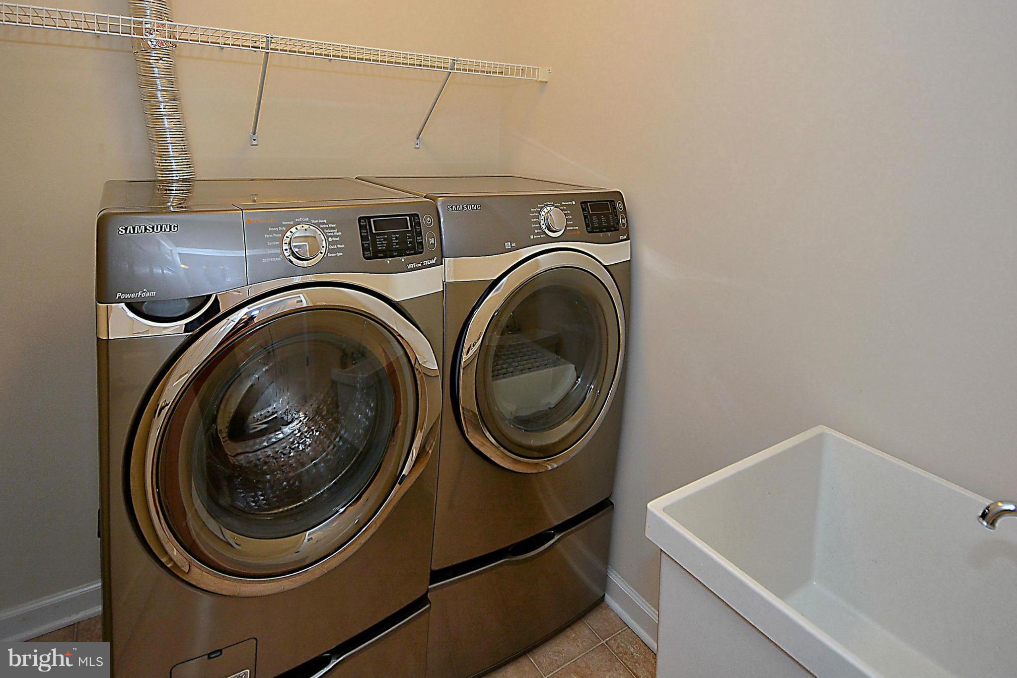 POTOMAC CLUB - Residential