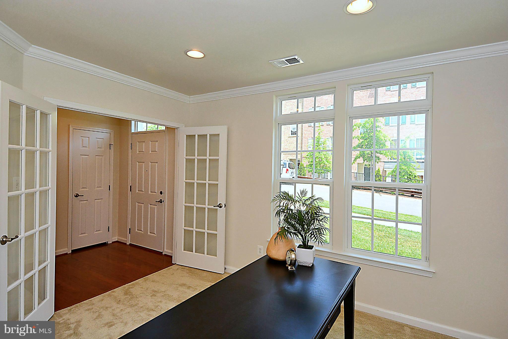 POTOMAC CLUB - Residential