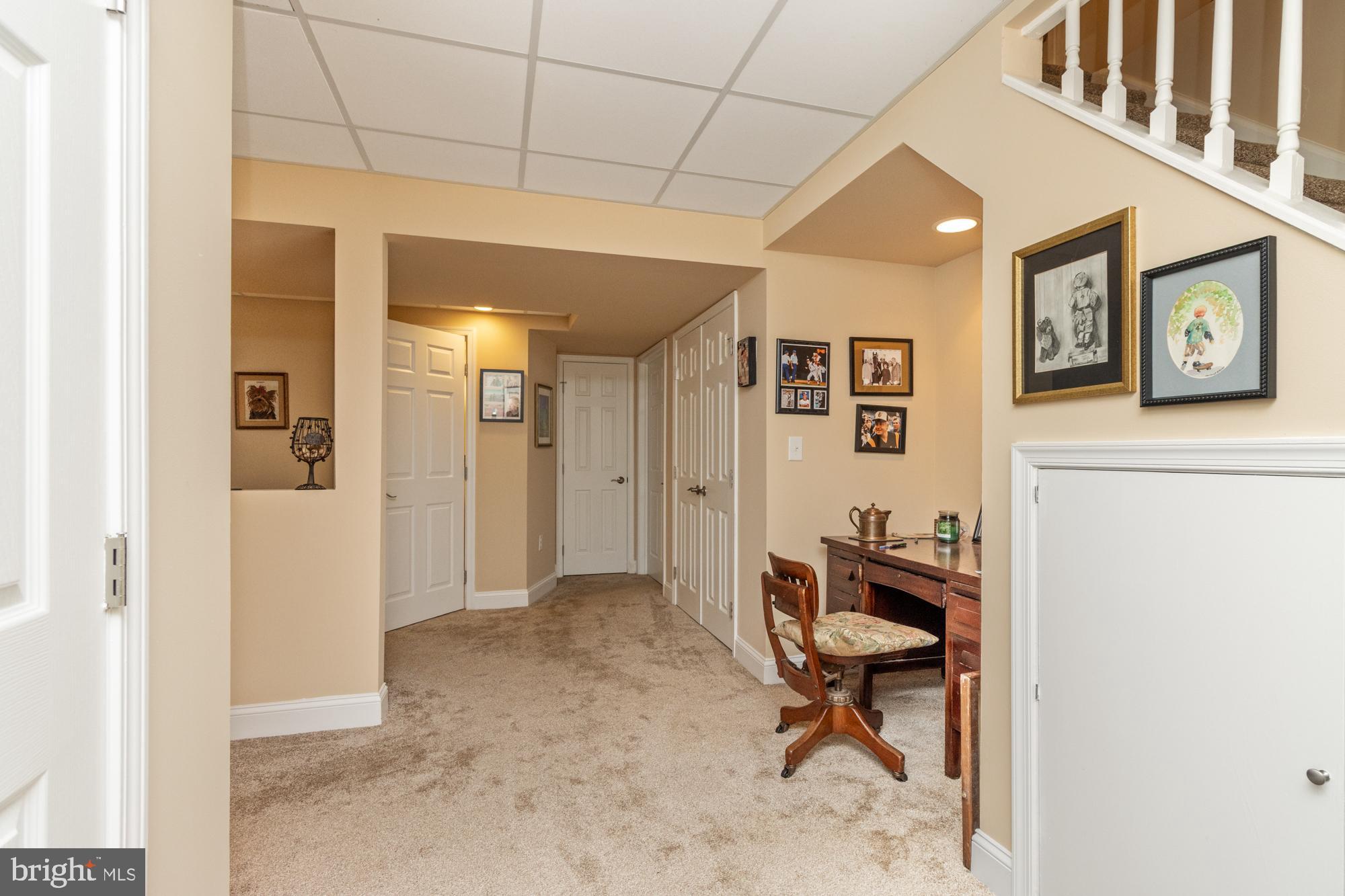 SADDLE RIDGE - Residential