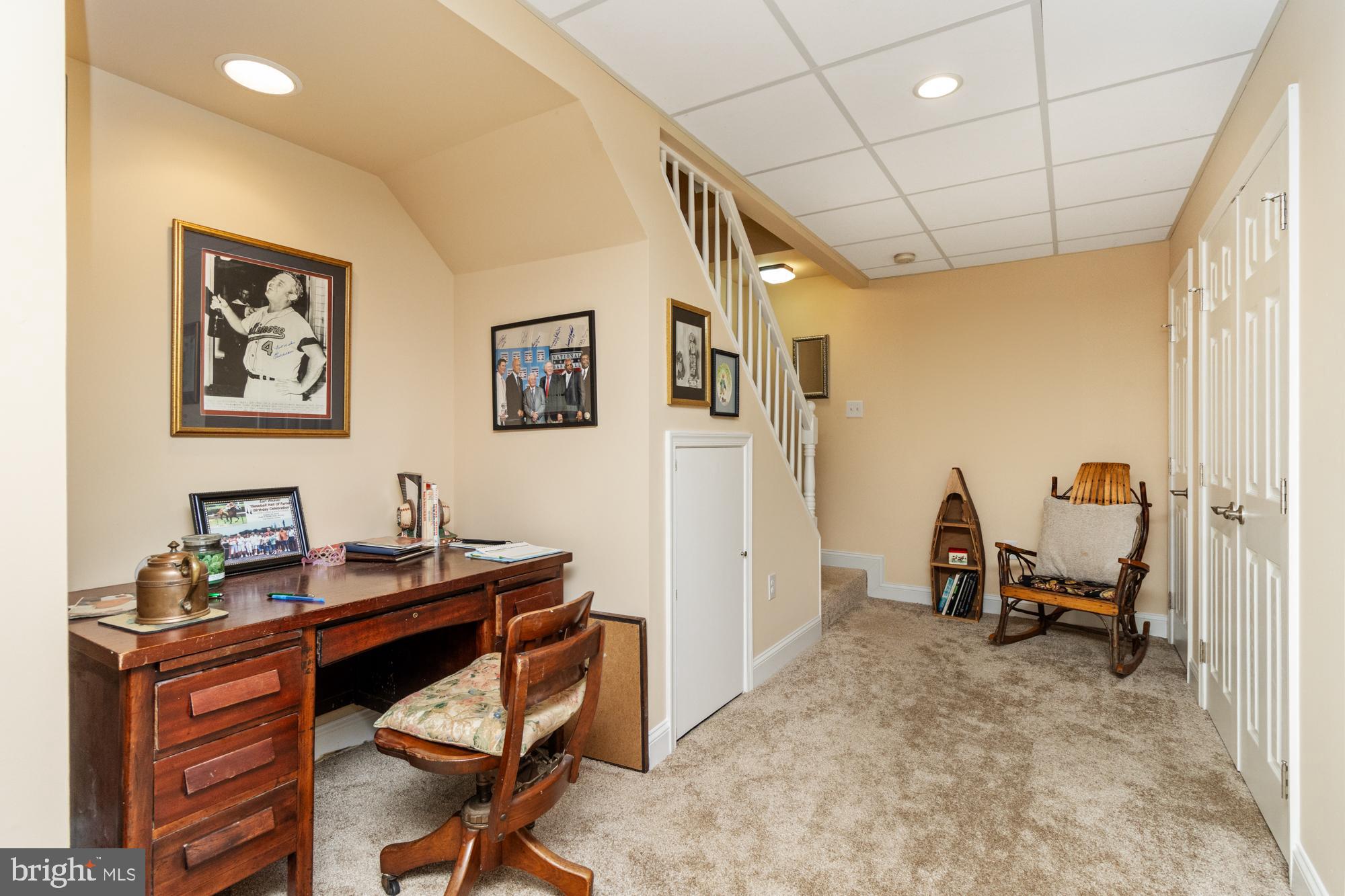 SADDLE RIDGE - Residential