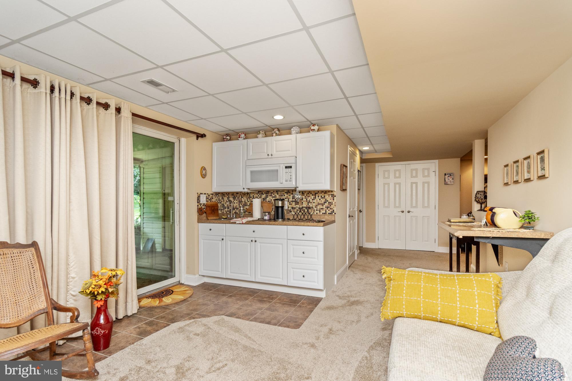 SADDLE RIDGE - Residential