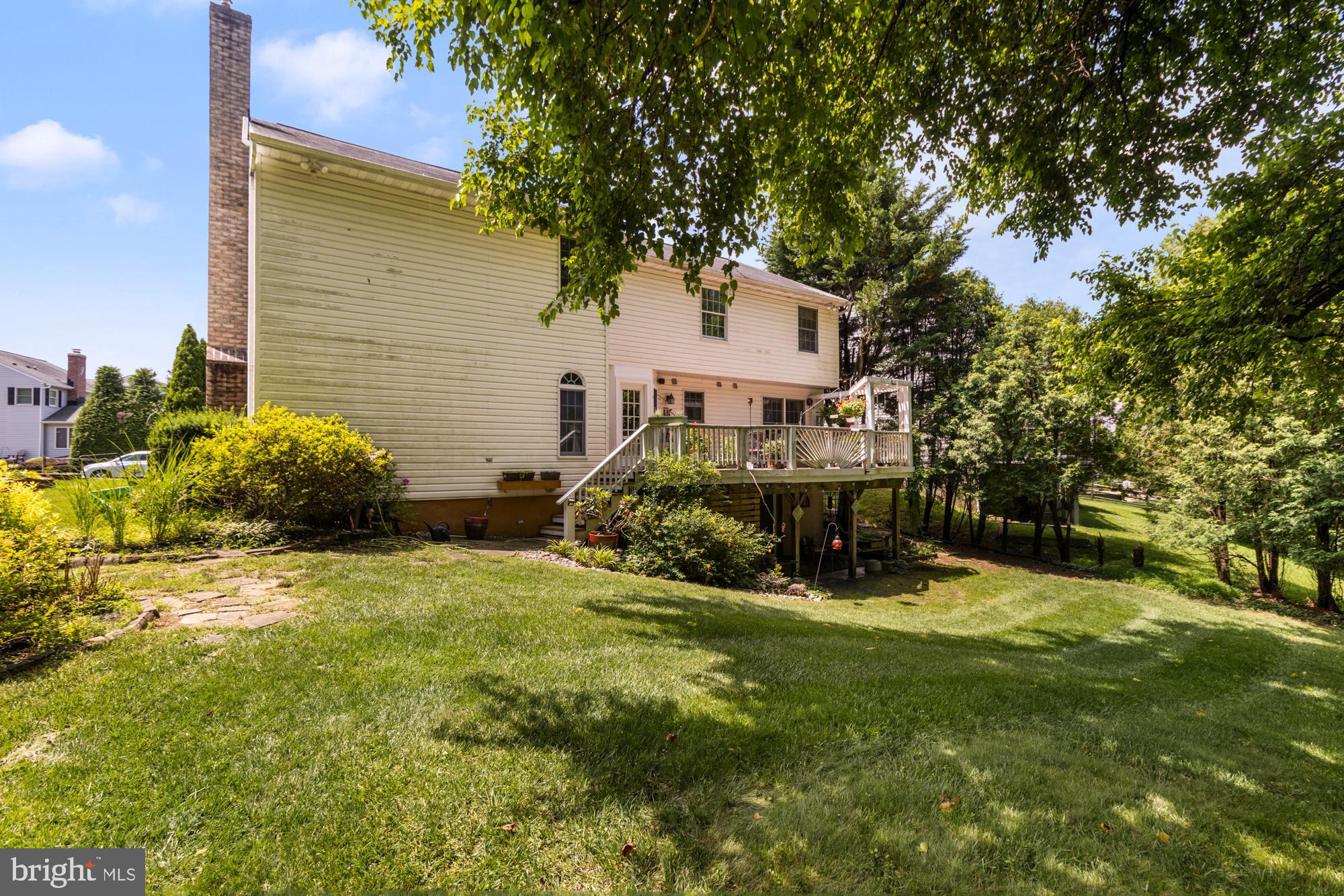 SADDLE RIDGE - Residential