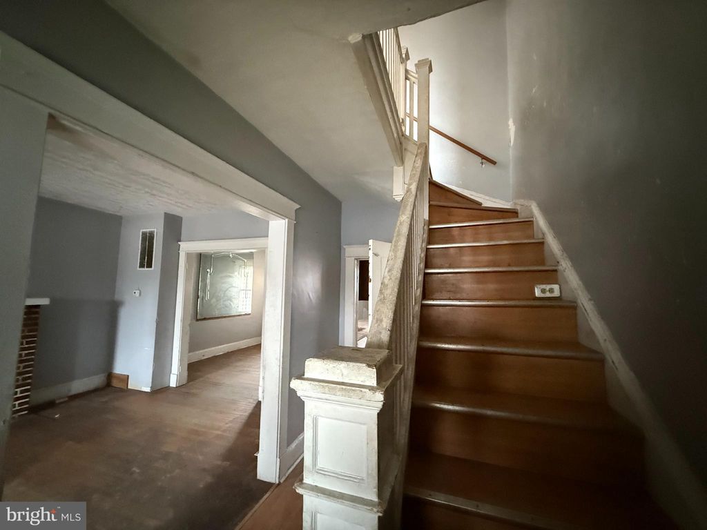 Photo of 556 Radnor Avenue, BALTIMORE, MD 21212 (MLS # MDBA2194232)