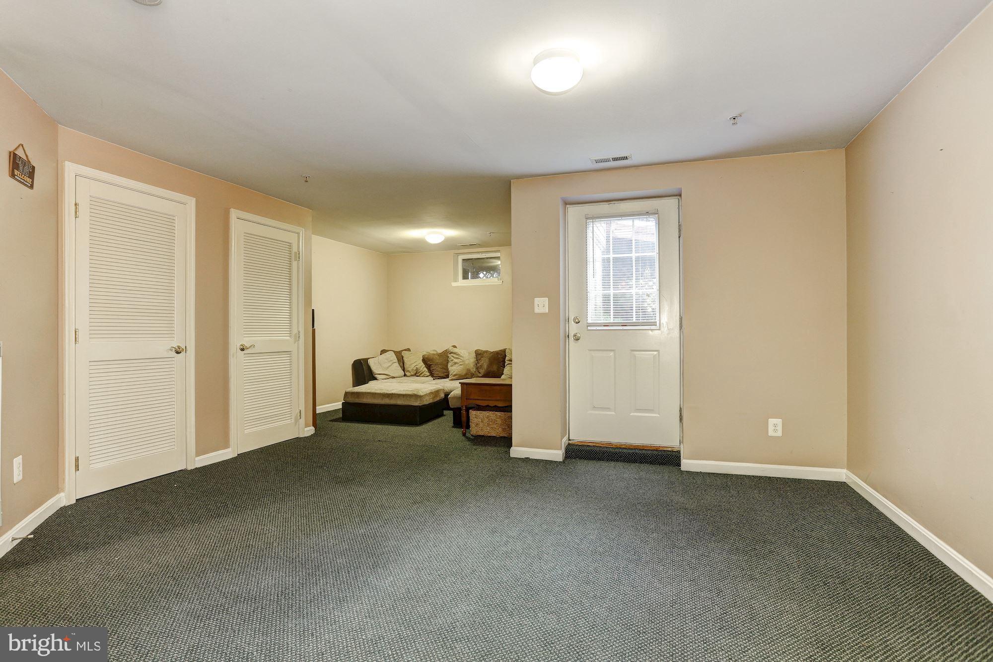 MONMOUTH MEADOWS - Residential