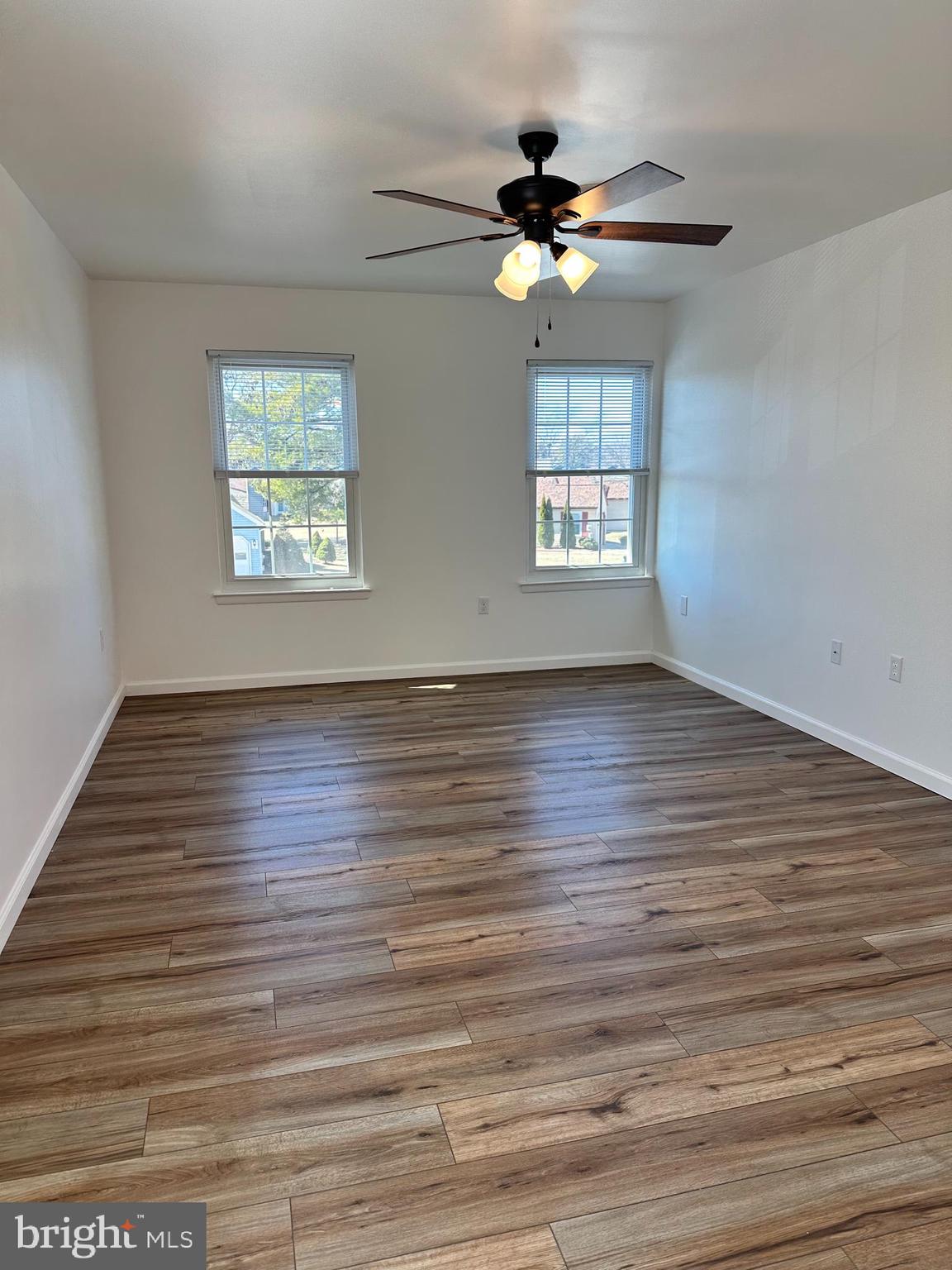 CRESTWOOD VILLAGE - Residential Lease